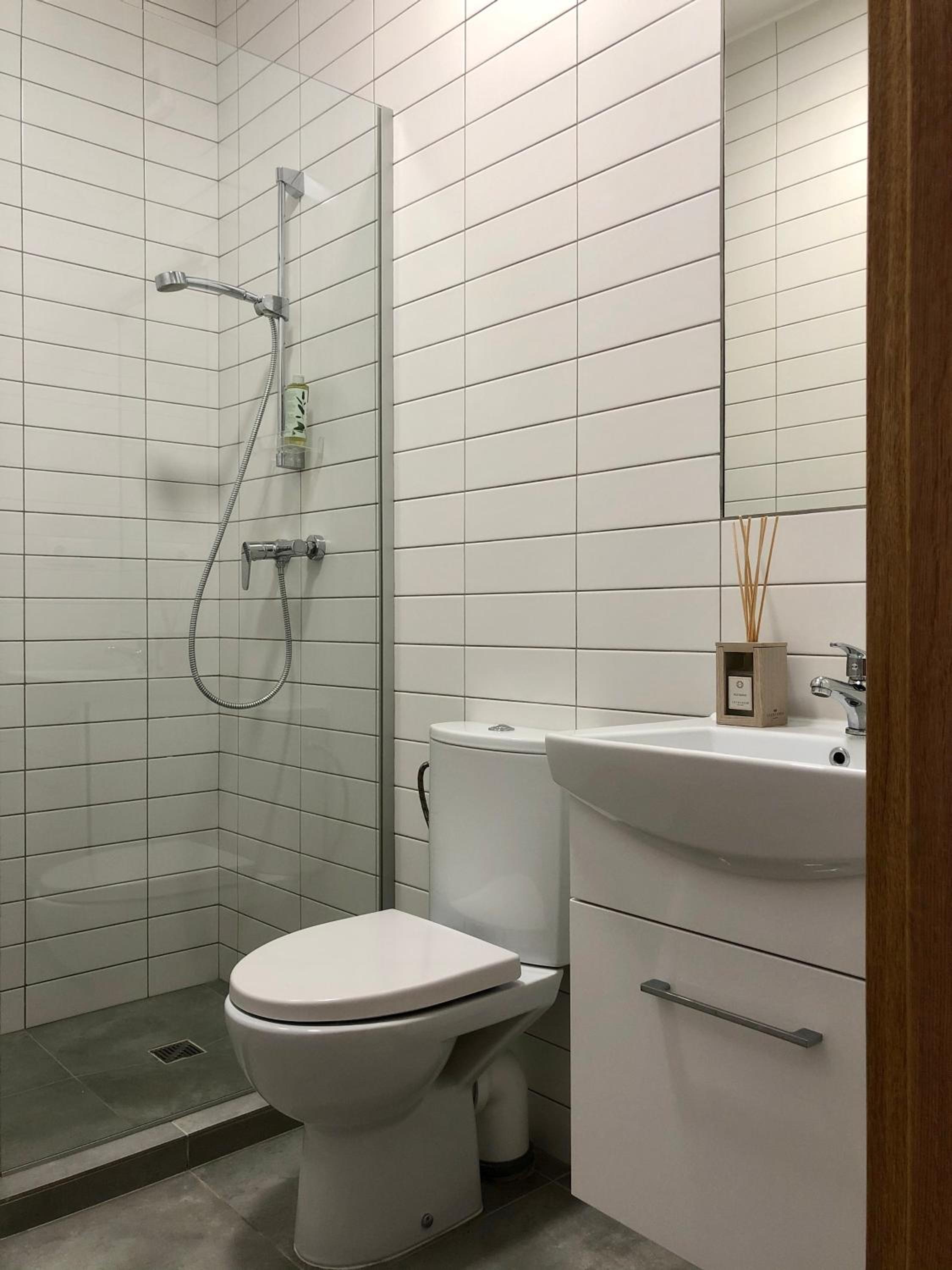 Studio Apartment photo 1