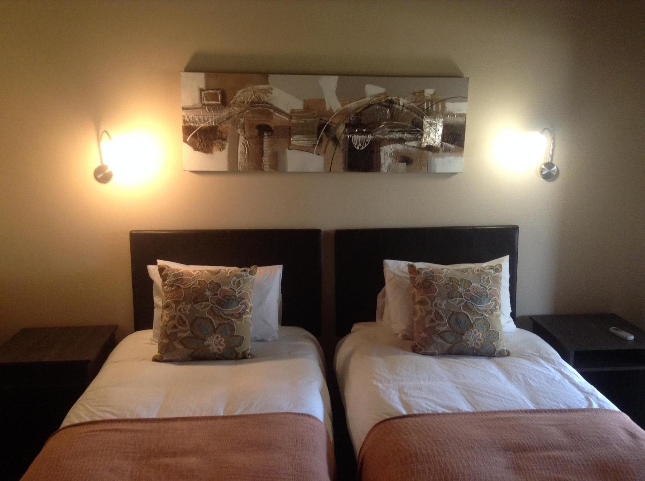 Deluxe Double Room - Photo 17