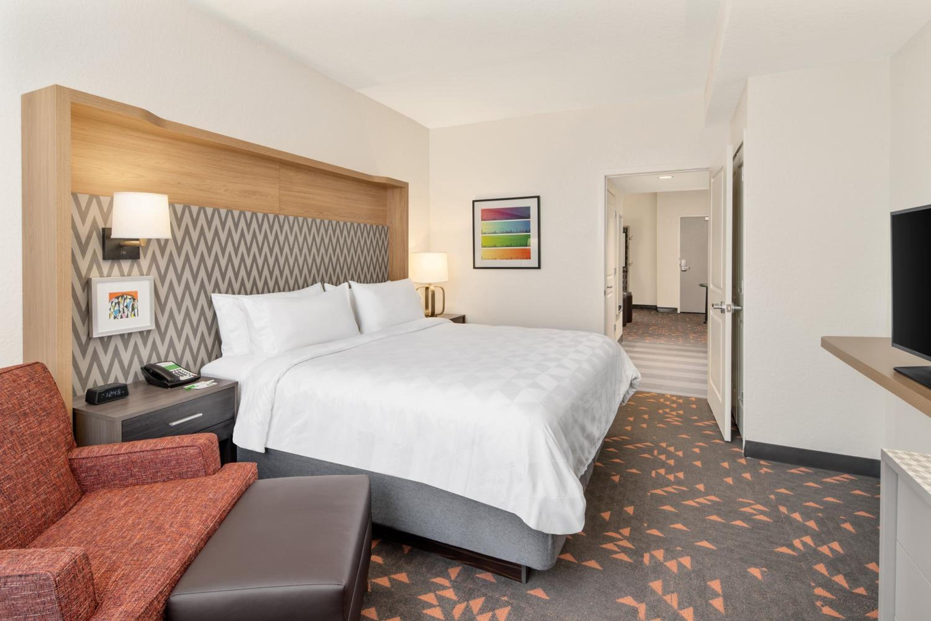 Queen Suite with Two Queen Beds