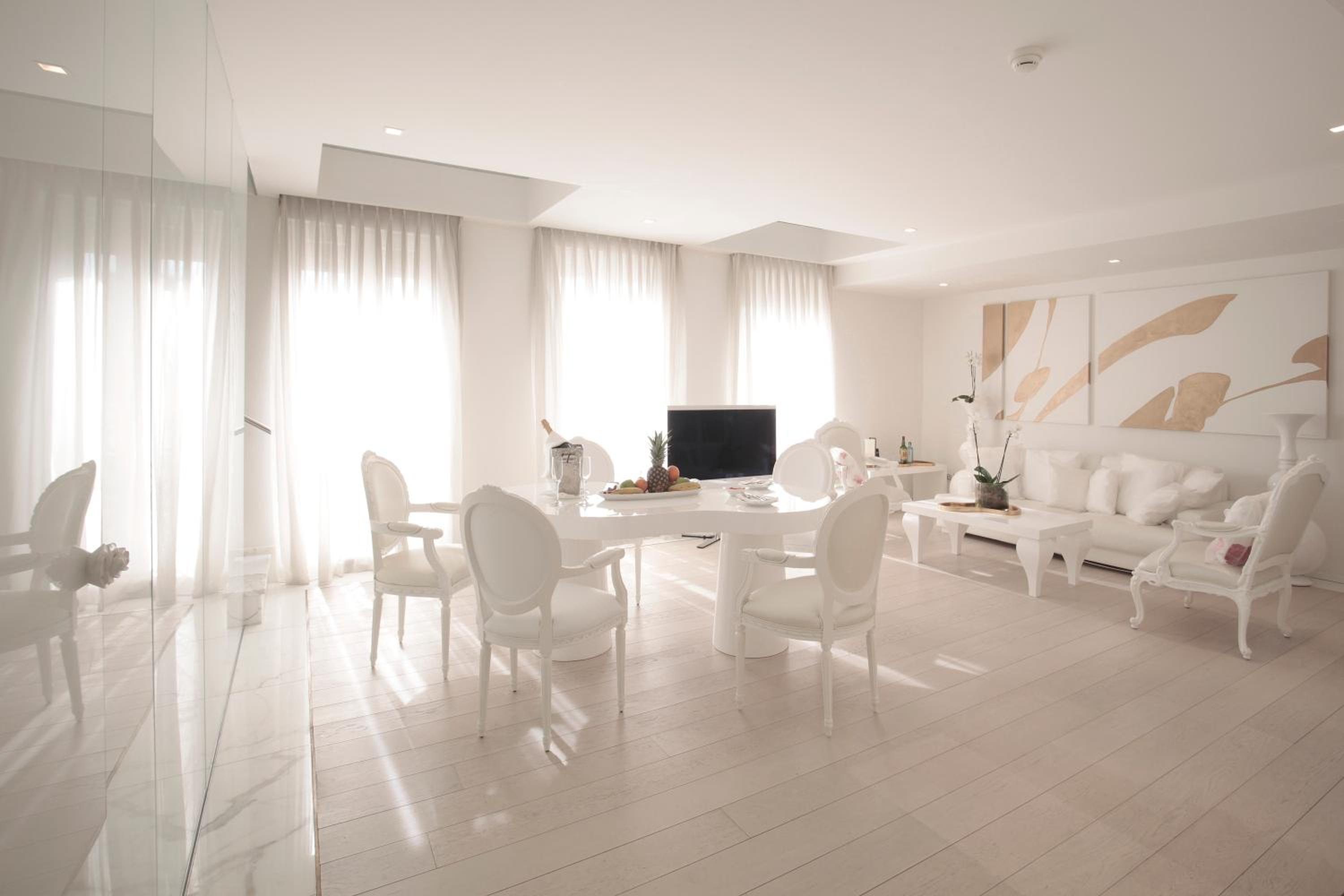 Duplex Suite - free spa access