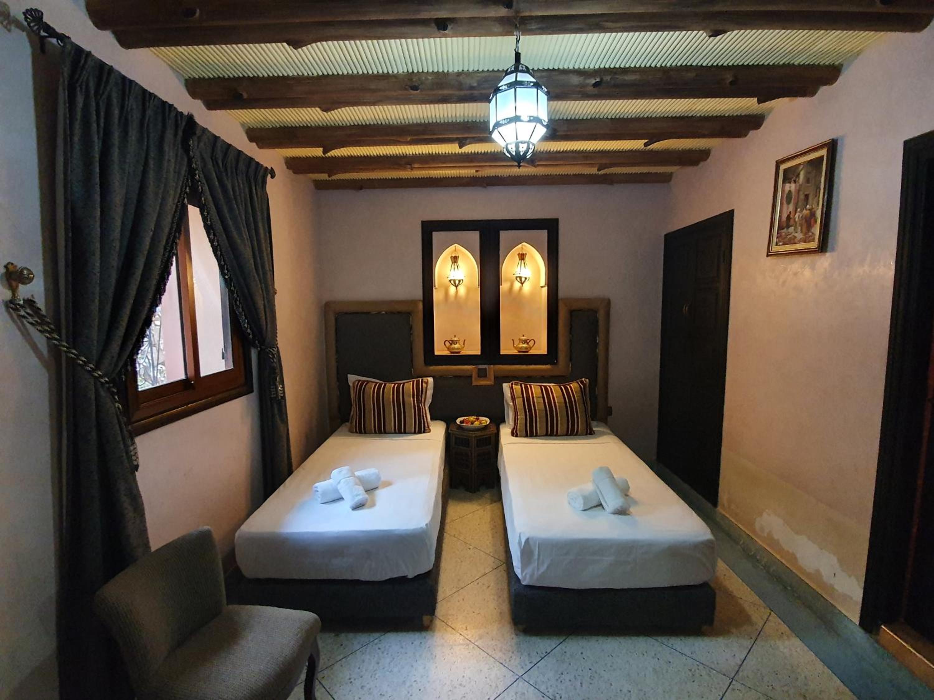 Double or Twin Room - Photo 3