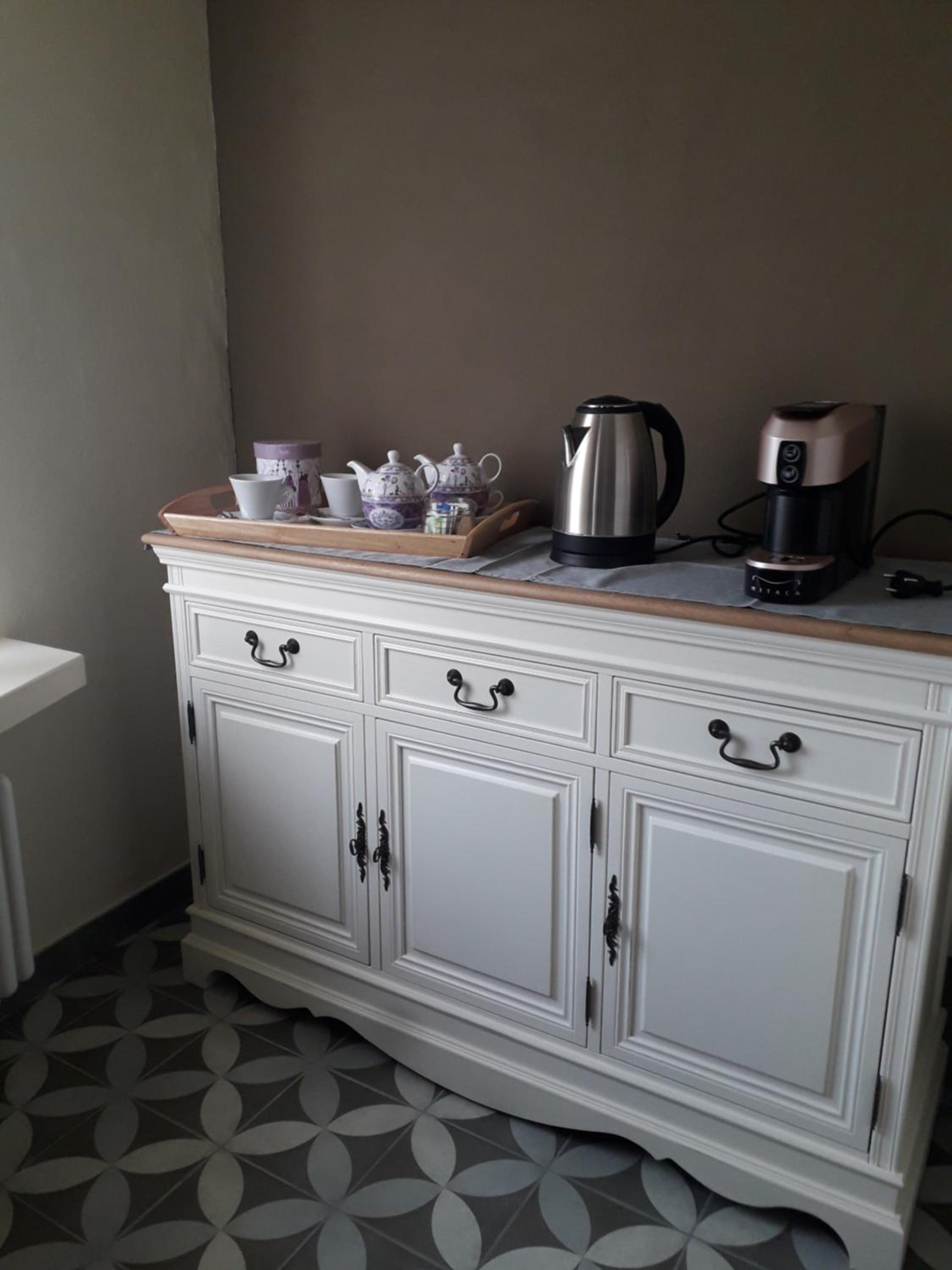 Suite with Balcony - Photo 3