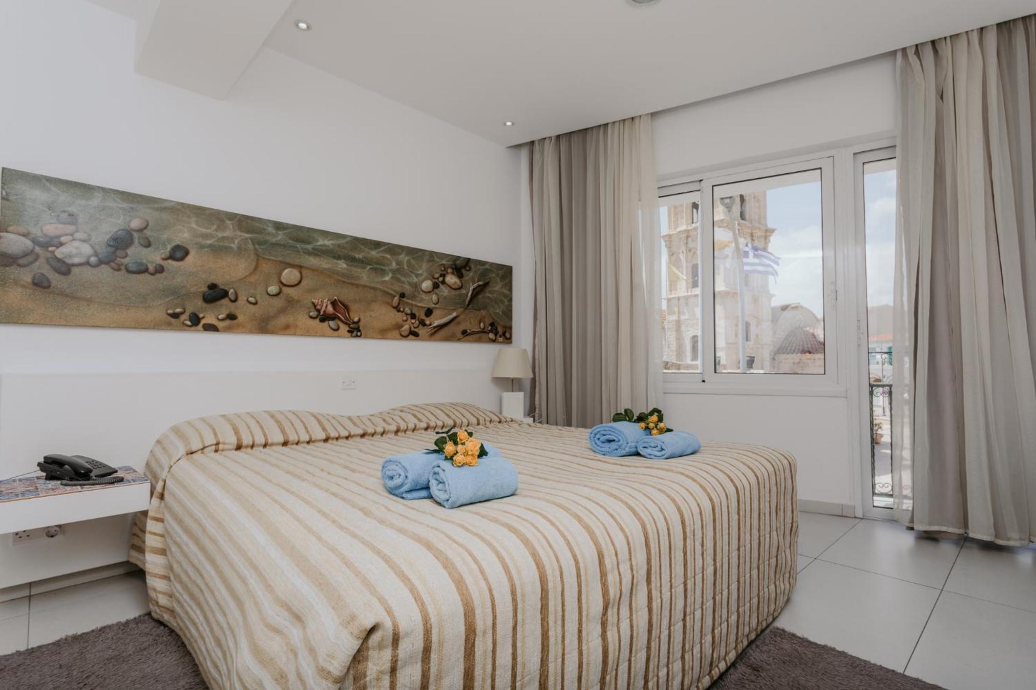 Chambre Double ou Lits Jumeaux avec Balcon - Vue sur Ville