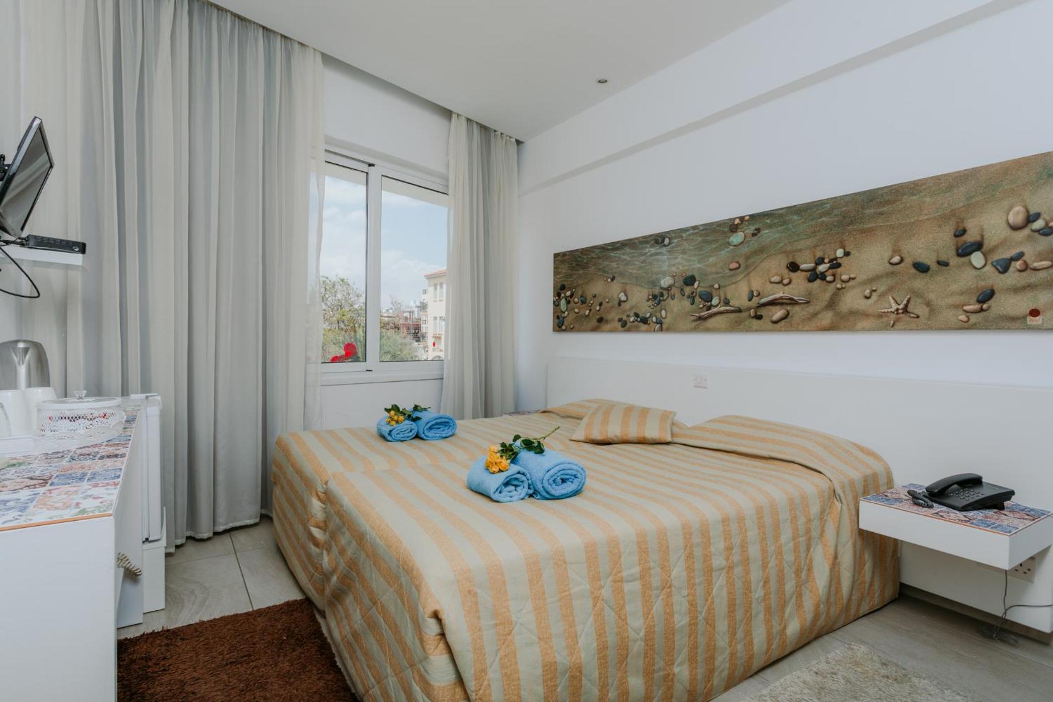 Chambre Double ou Lits Jumeaux - Vue sur Ville
