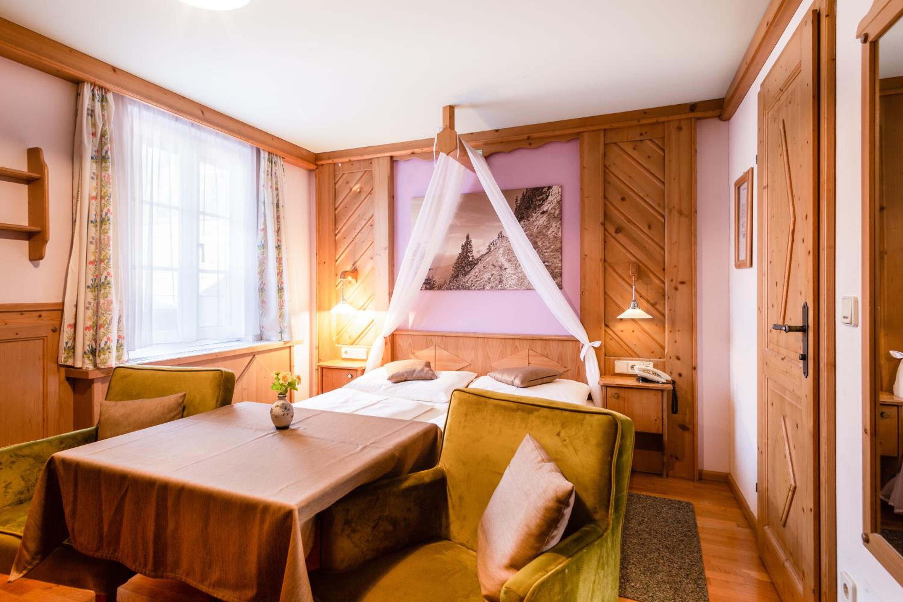 Double Room A photo 1