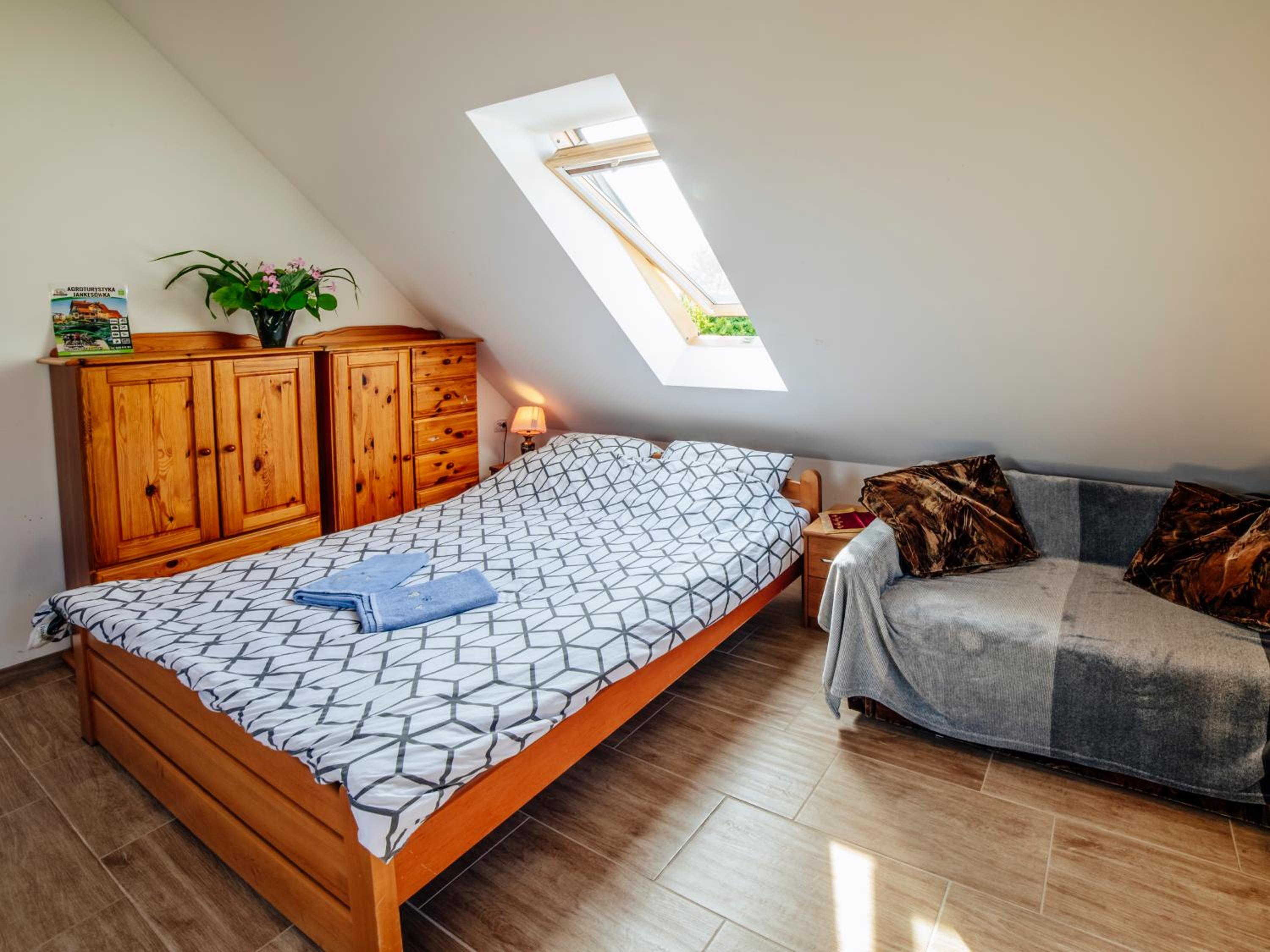 Studio Apartment - Photo 9