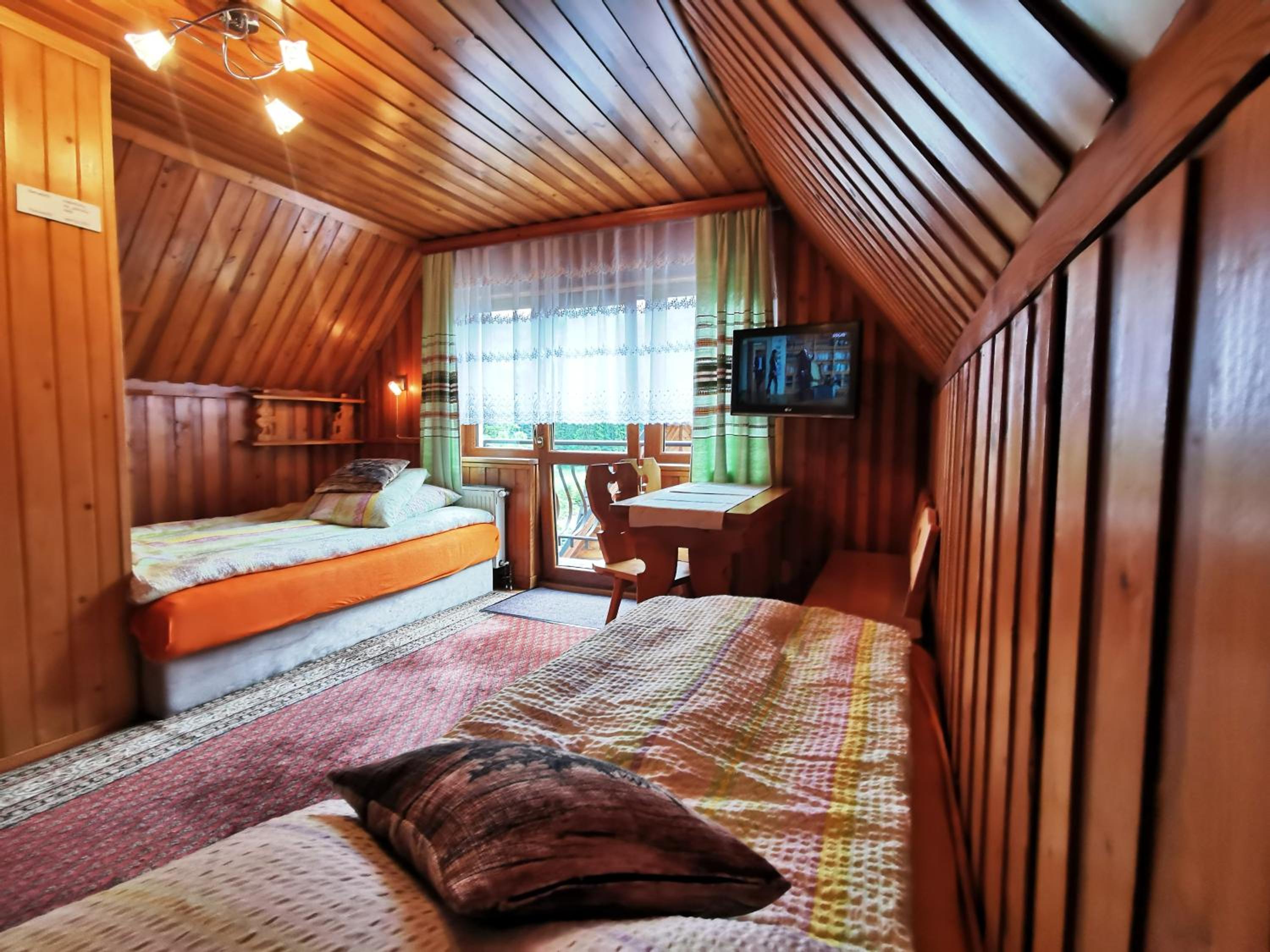 Double Or Twin Room With Mountain View