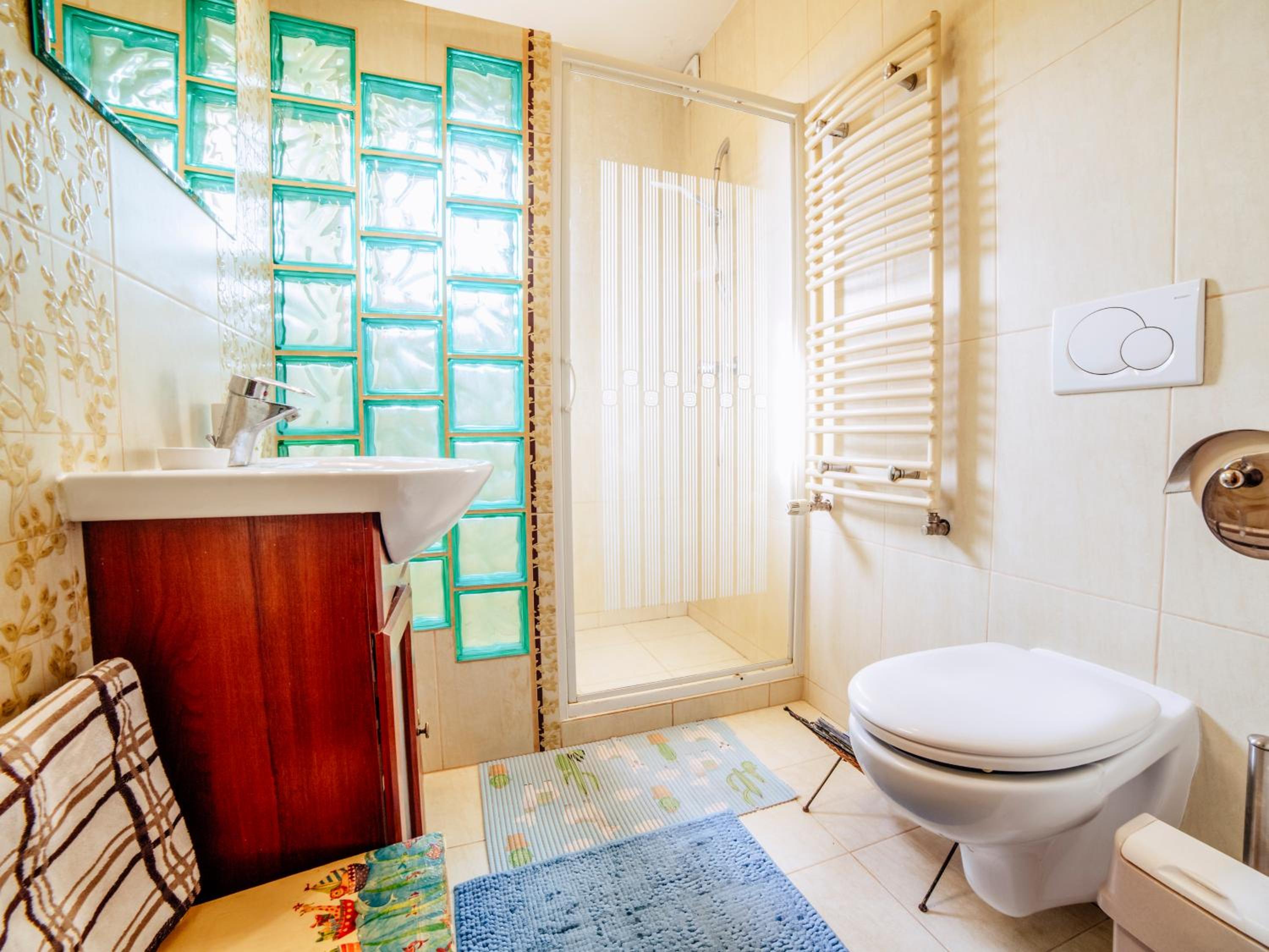 Large Double Room