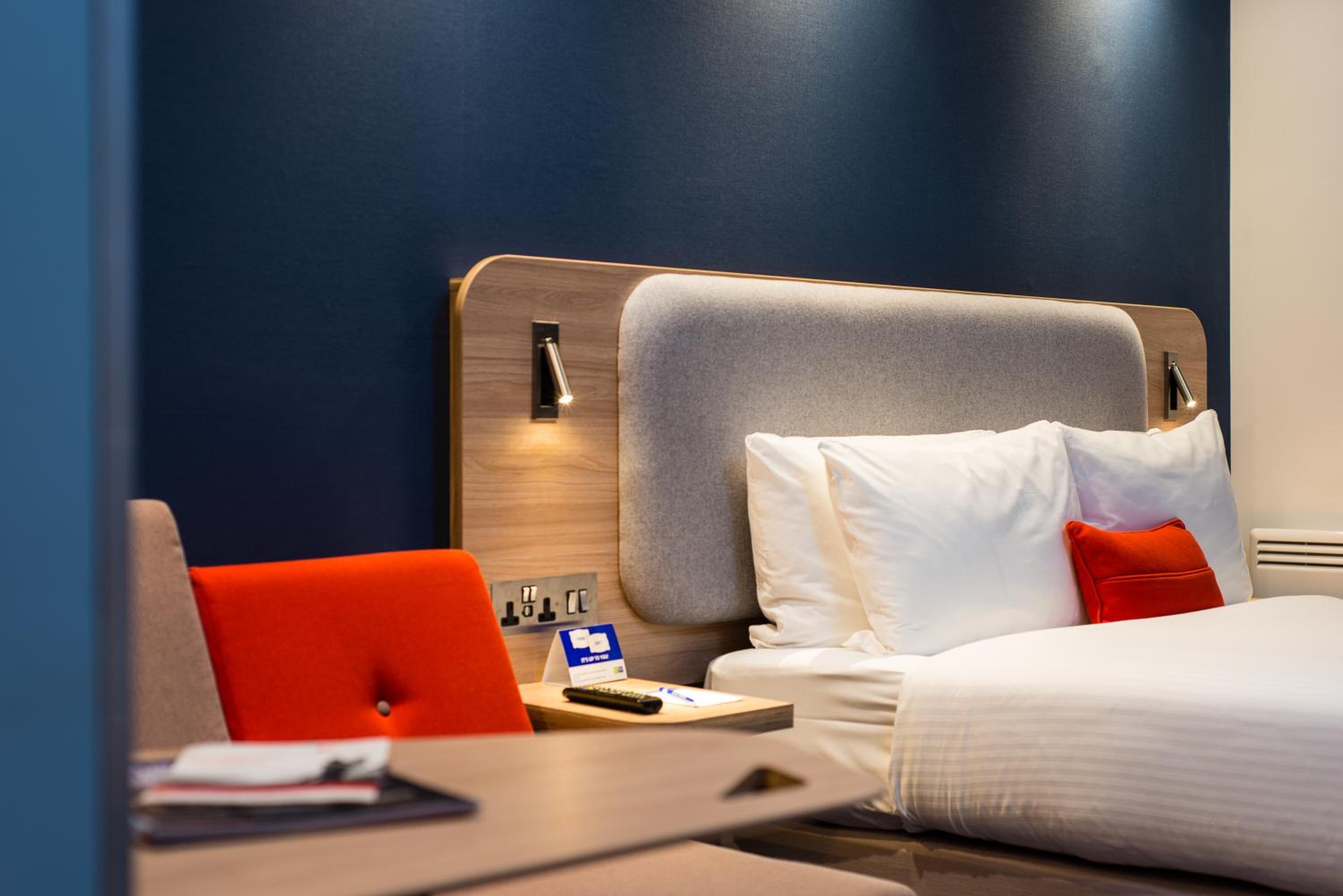 Standard Double Room with Free Hot Breakfast