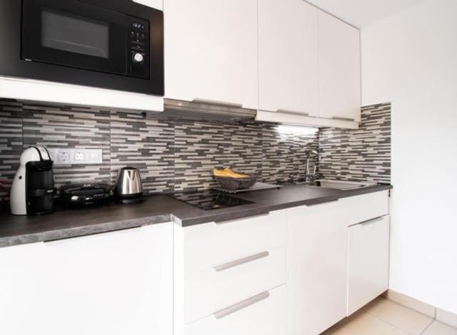 One-Bedroom Apartment - Photo 29
