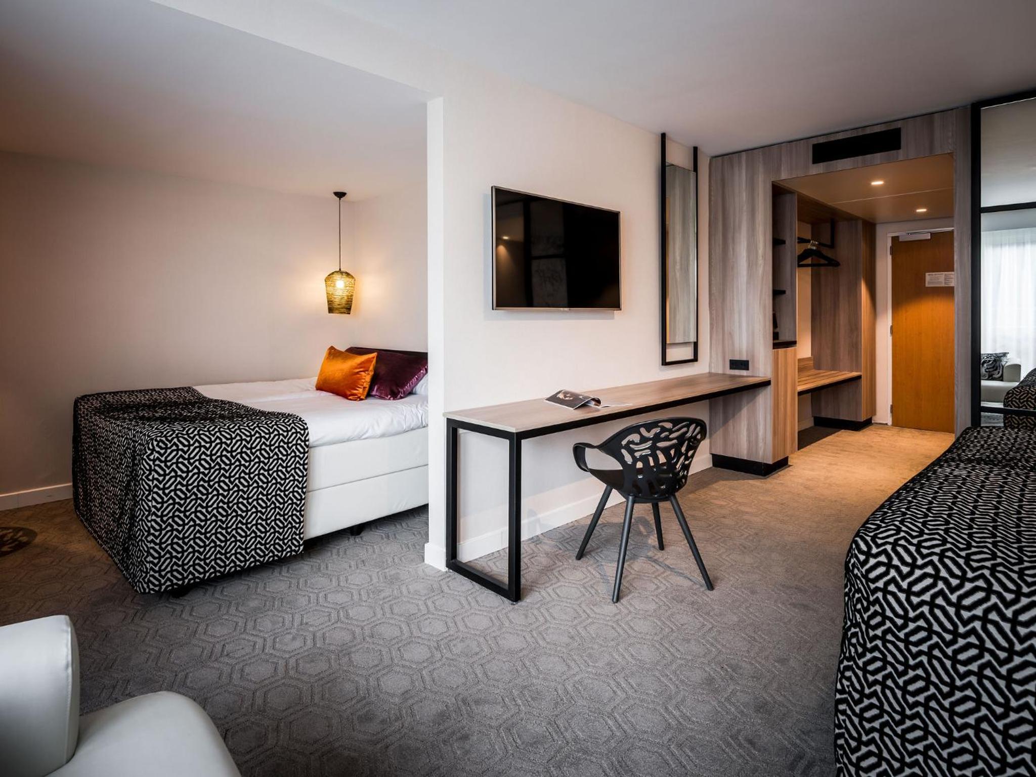 Deluxe Quadruple Room - Photo 3