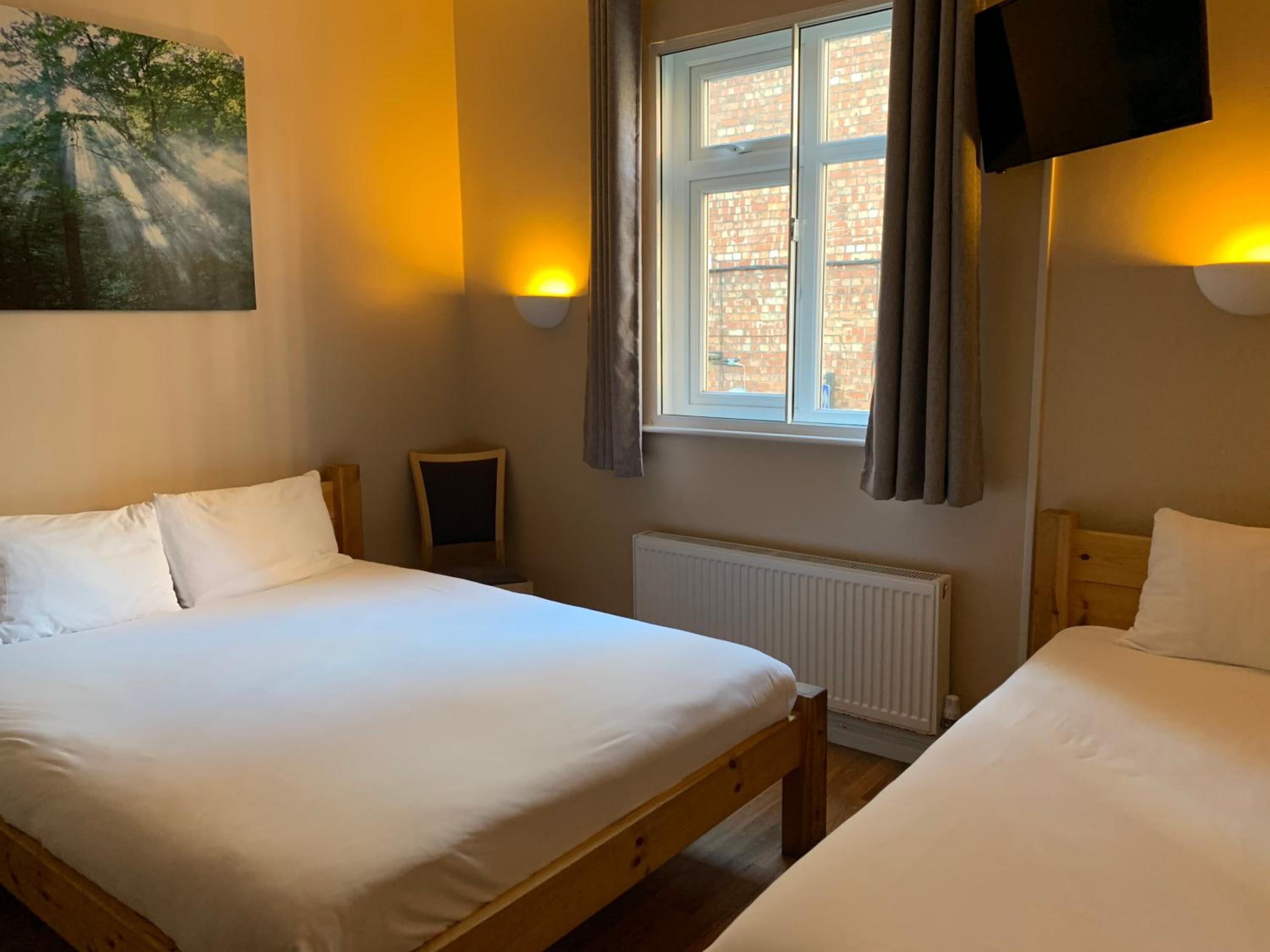 Triple Room photo 2