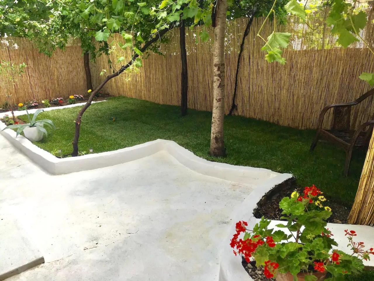 Villa with Garden View - Photo 47