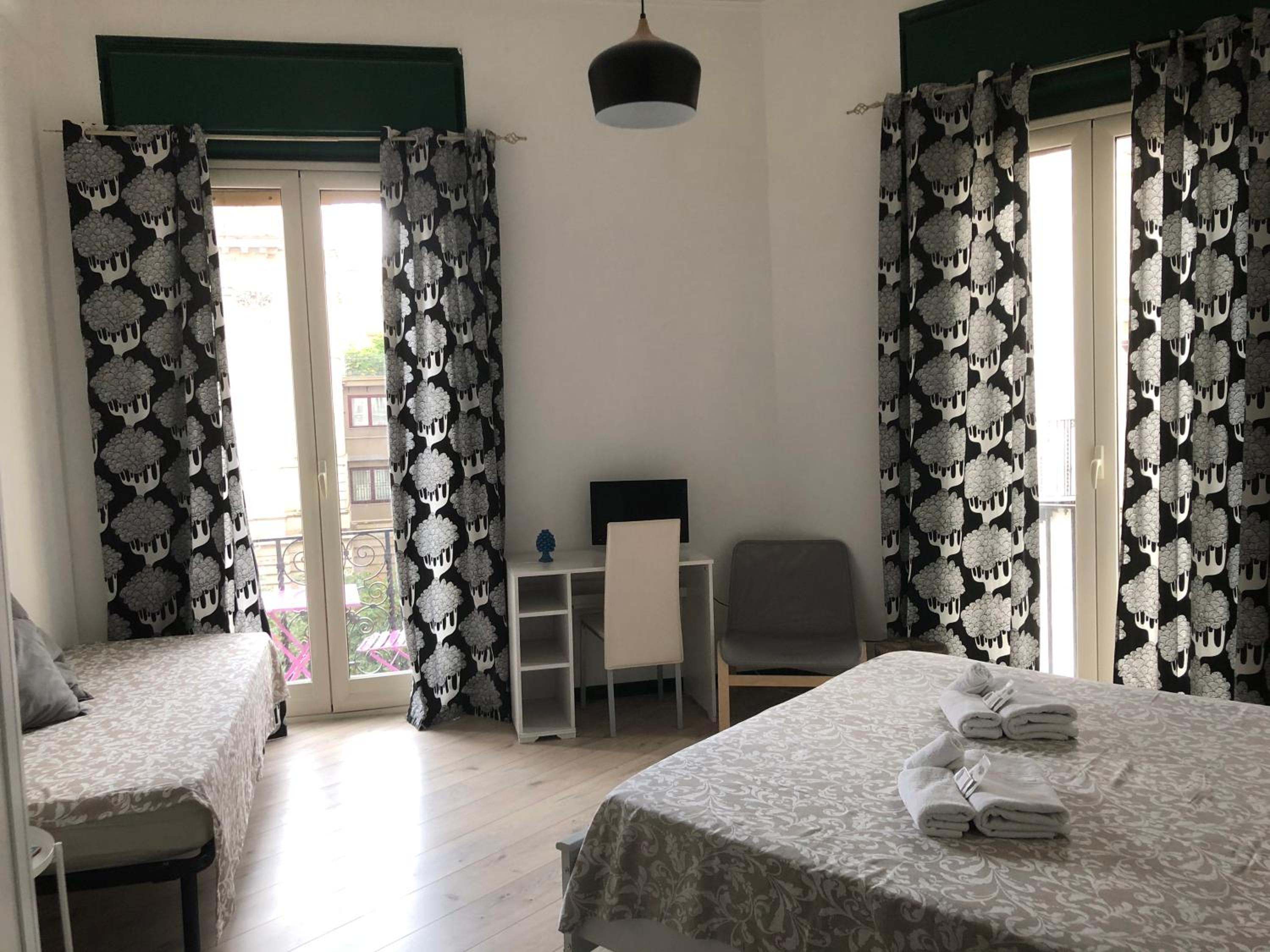 Triple Room with Private External Bathroom photo 2