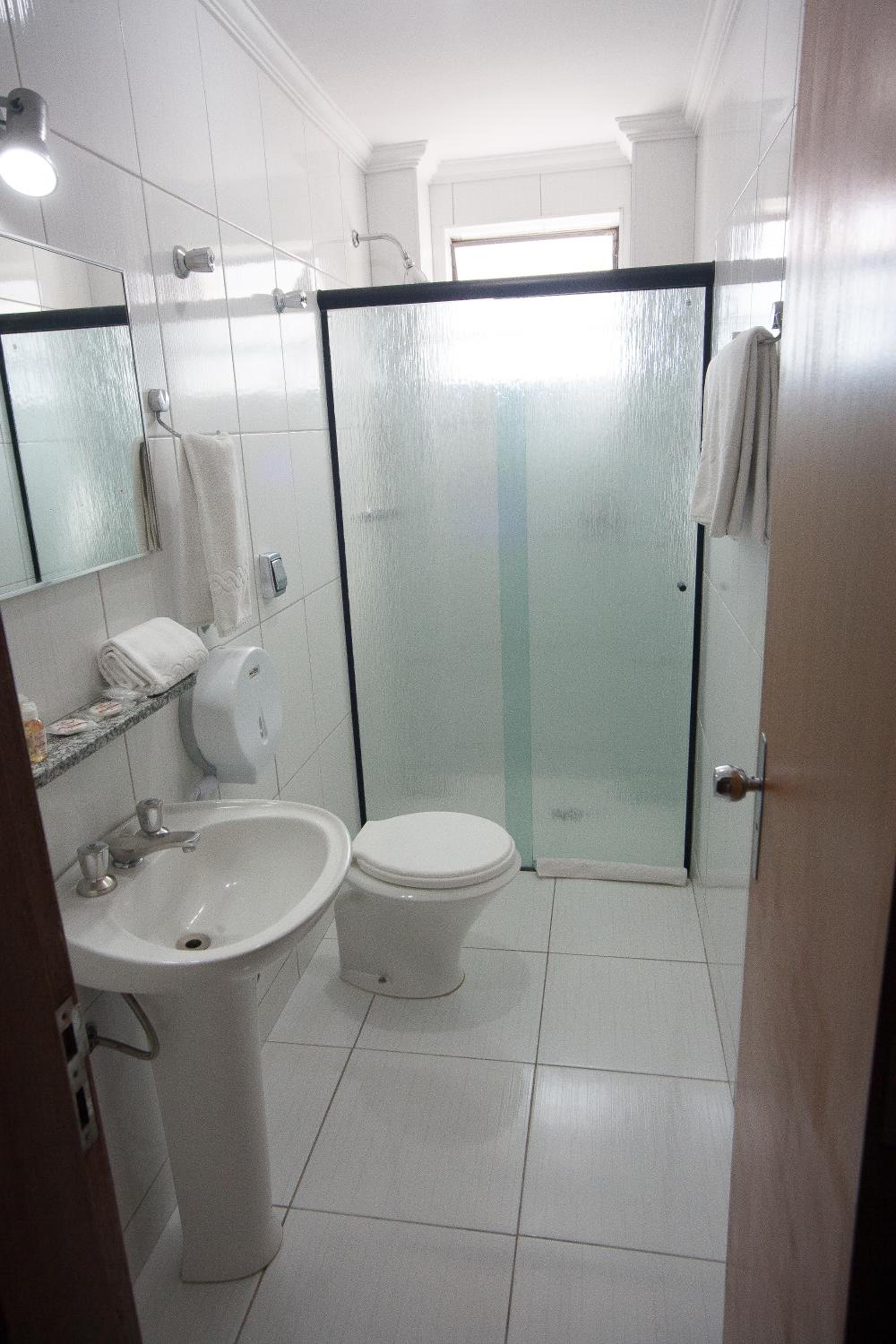 Standard Triple Room - Photo 4