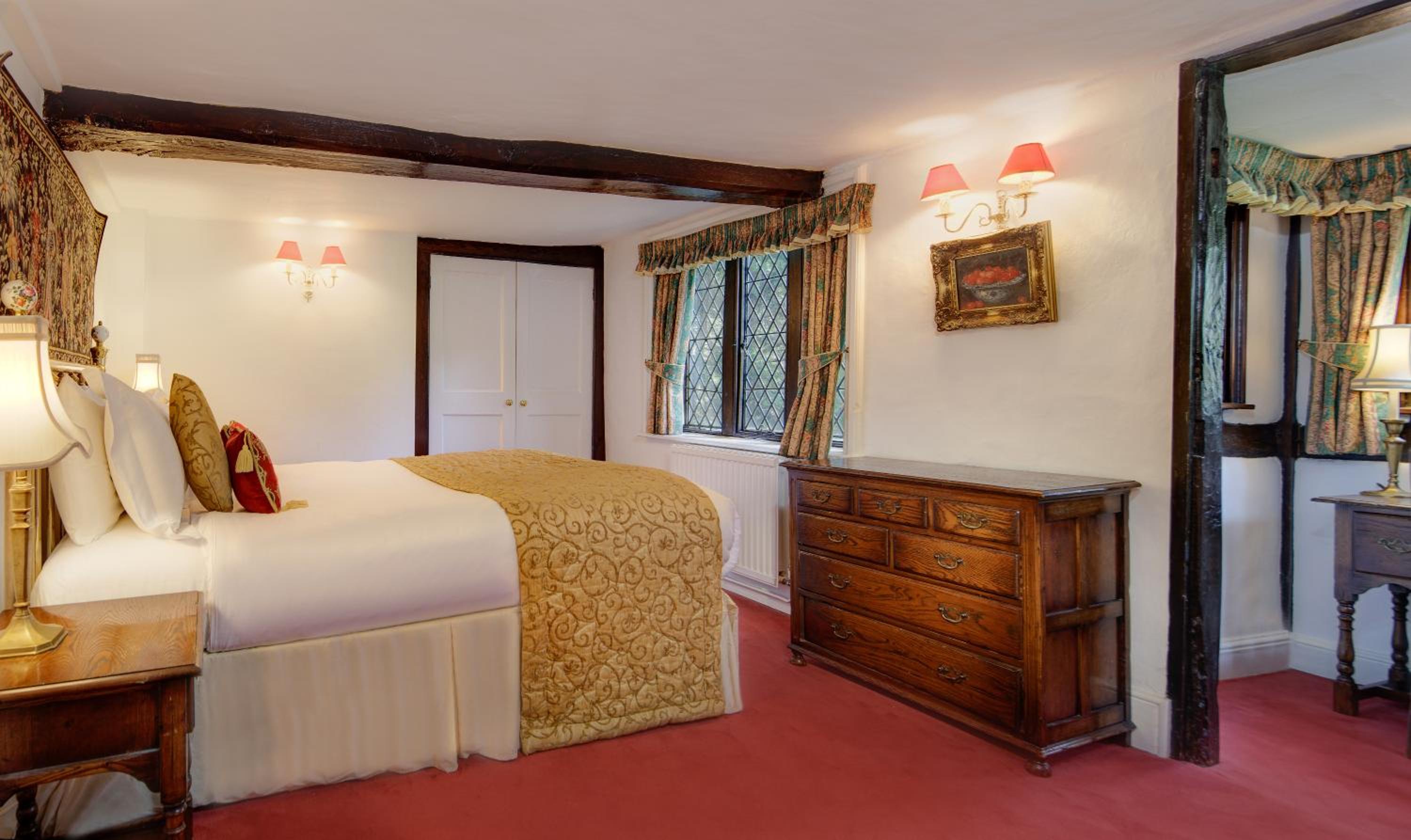 Queen Suite - Photo 7