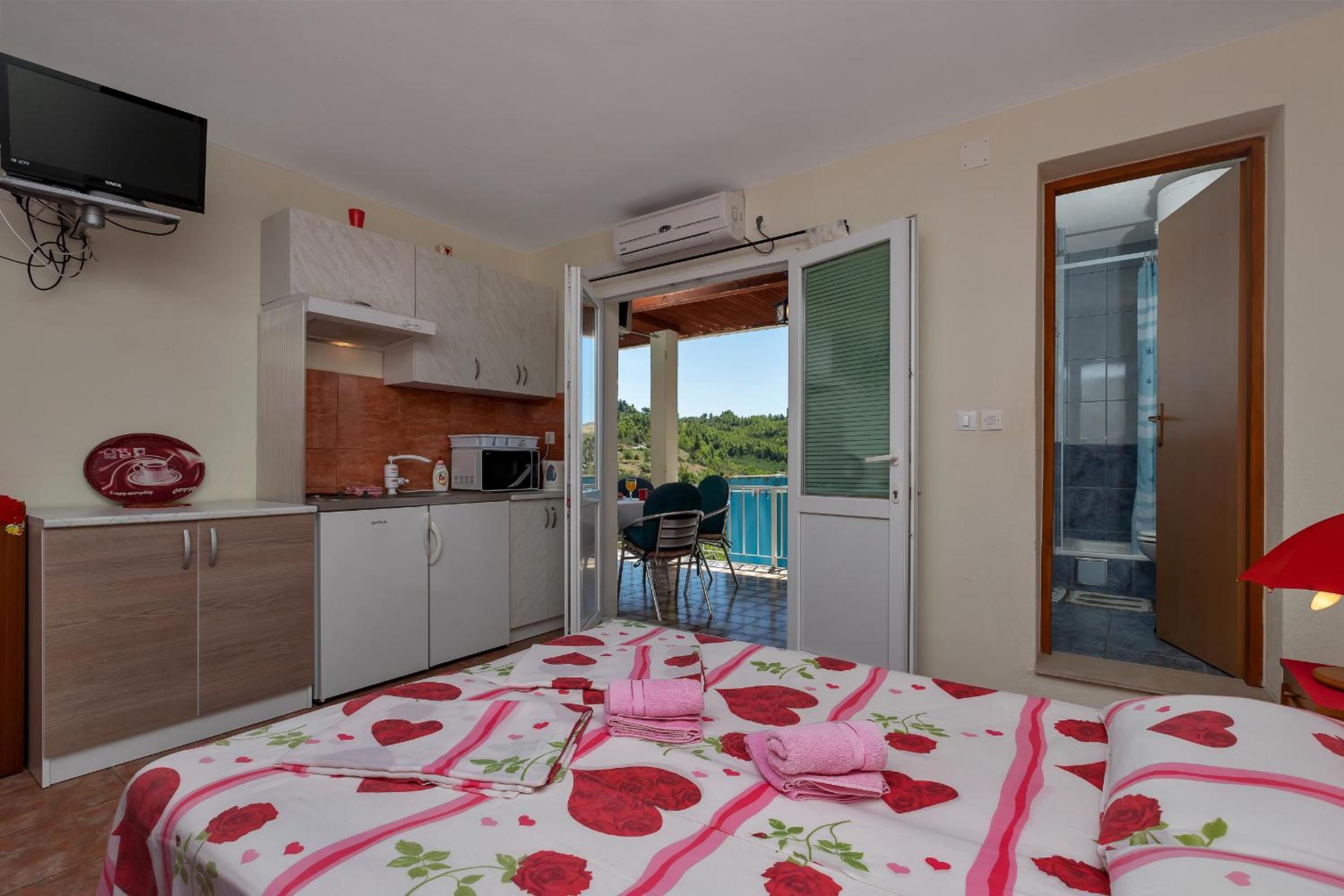Studio with Sea View - Photo 5