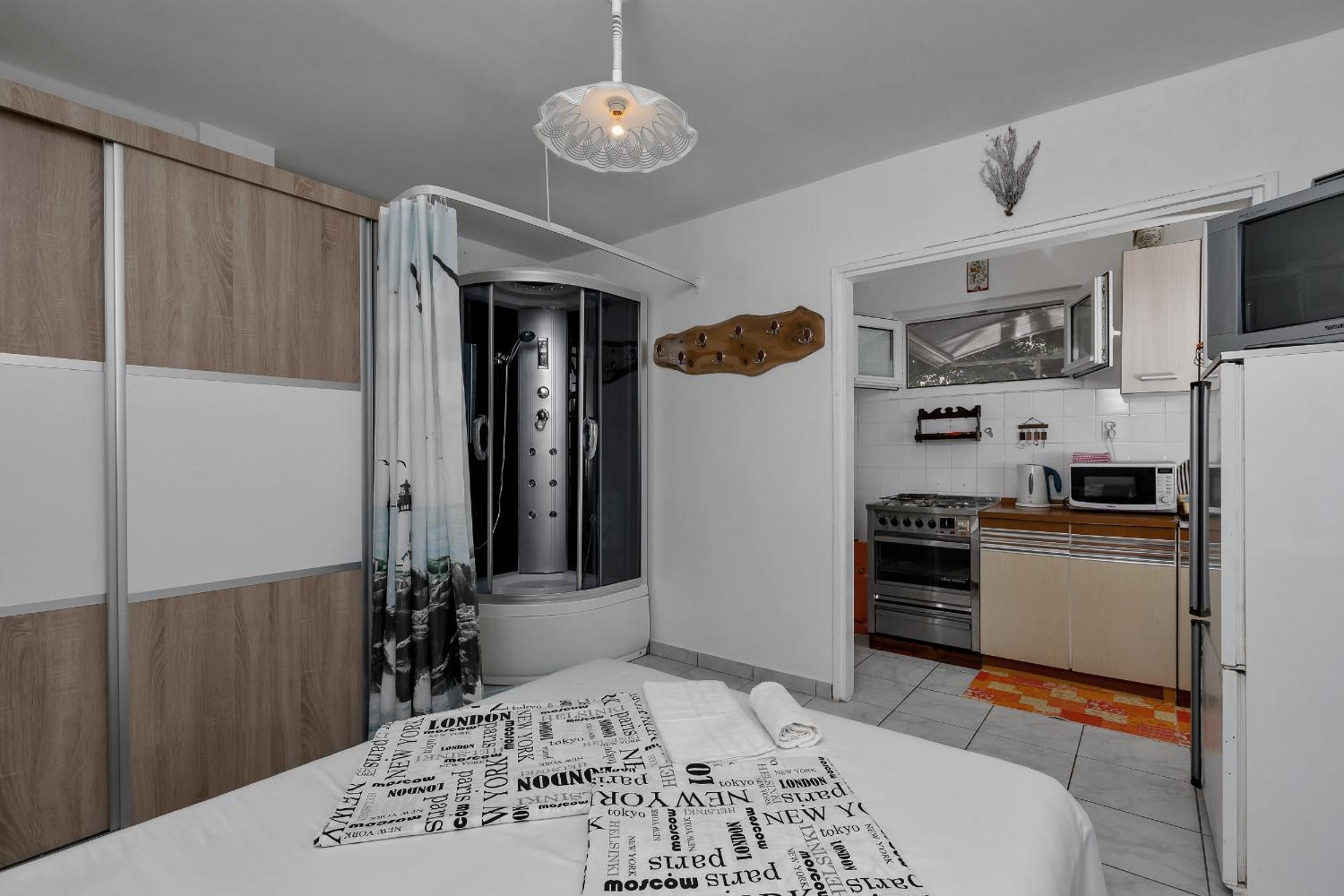 Apartment - Ground Floor photo 1
