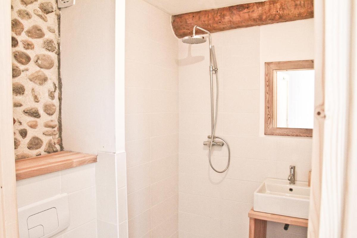Deluxe Double or Twin Room with En Suite Bathroom photo 3