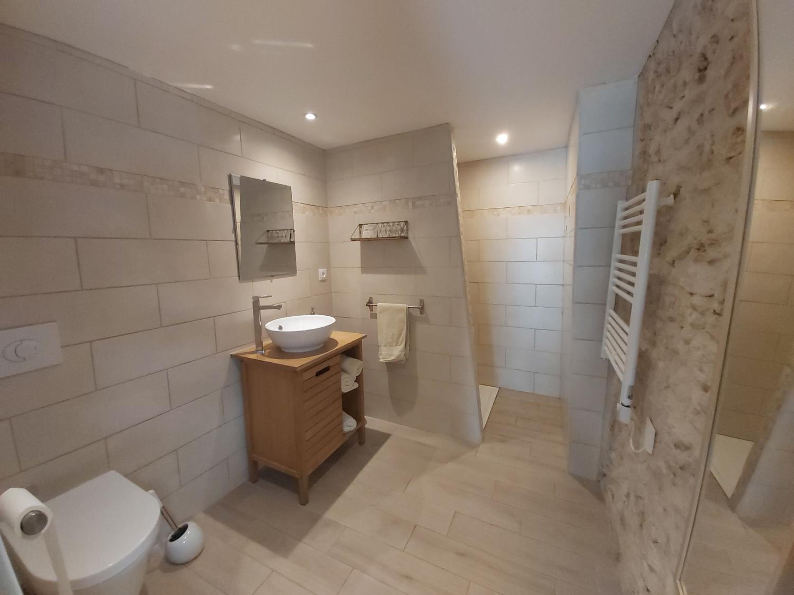 Superior Double Room - Photo 3