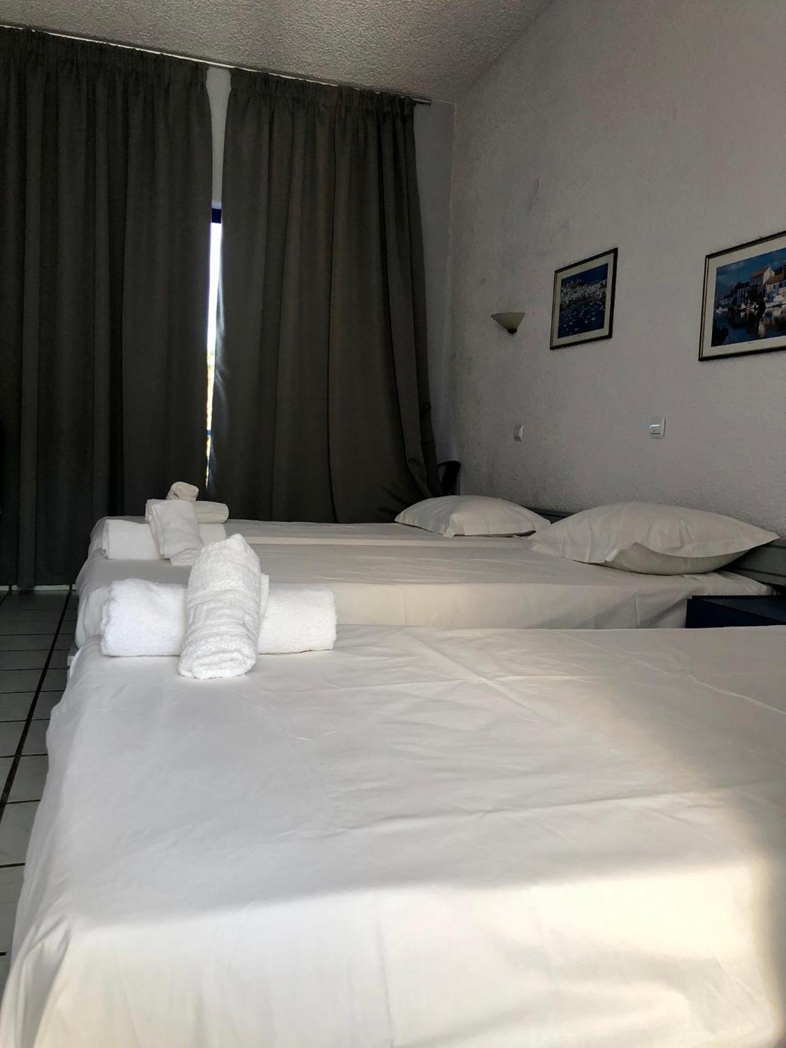Triple Room with Sea View photo 1