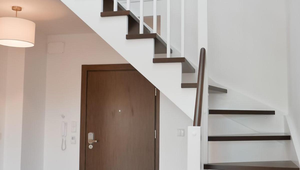 Apartment - Split Level photo 3