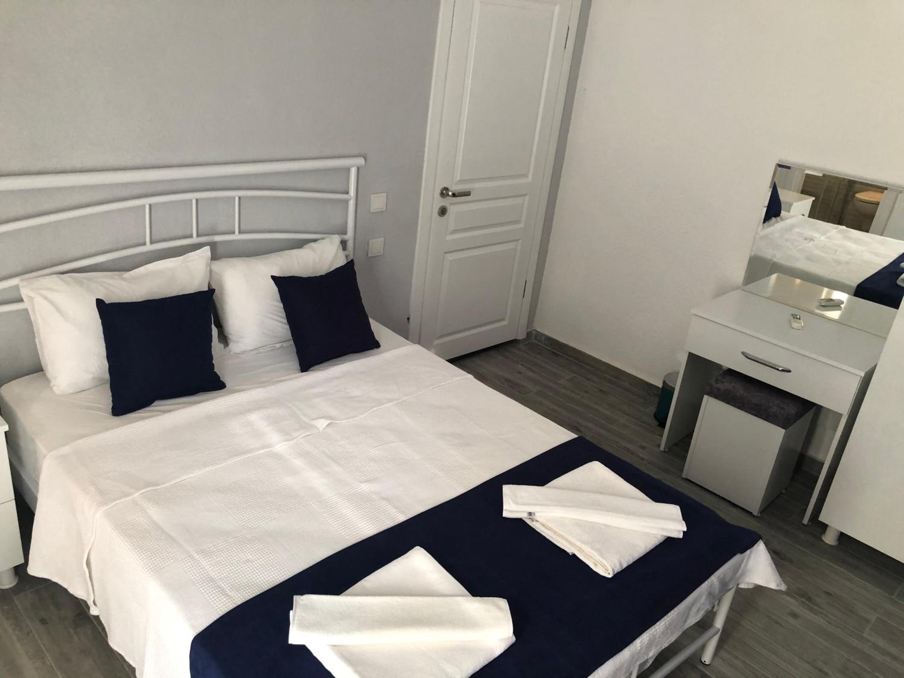 Double Room with Balcony photo 1