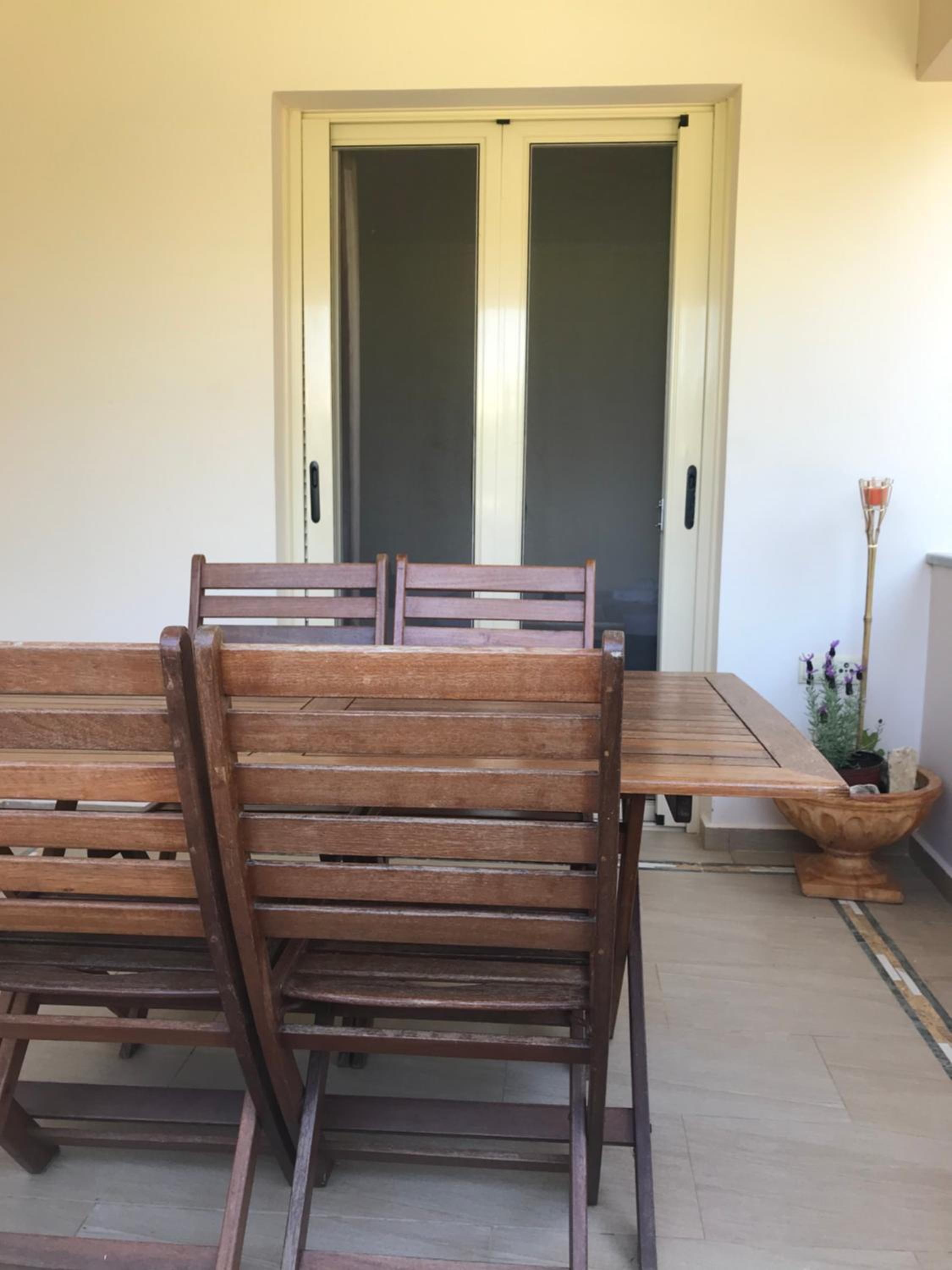 Apartment with Sea View - Photo 4
