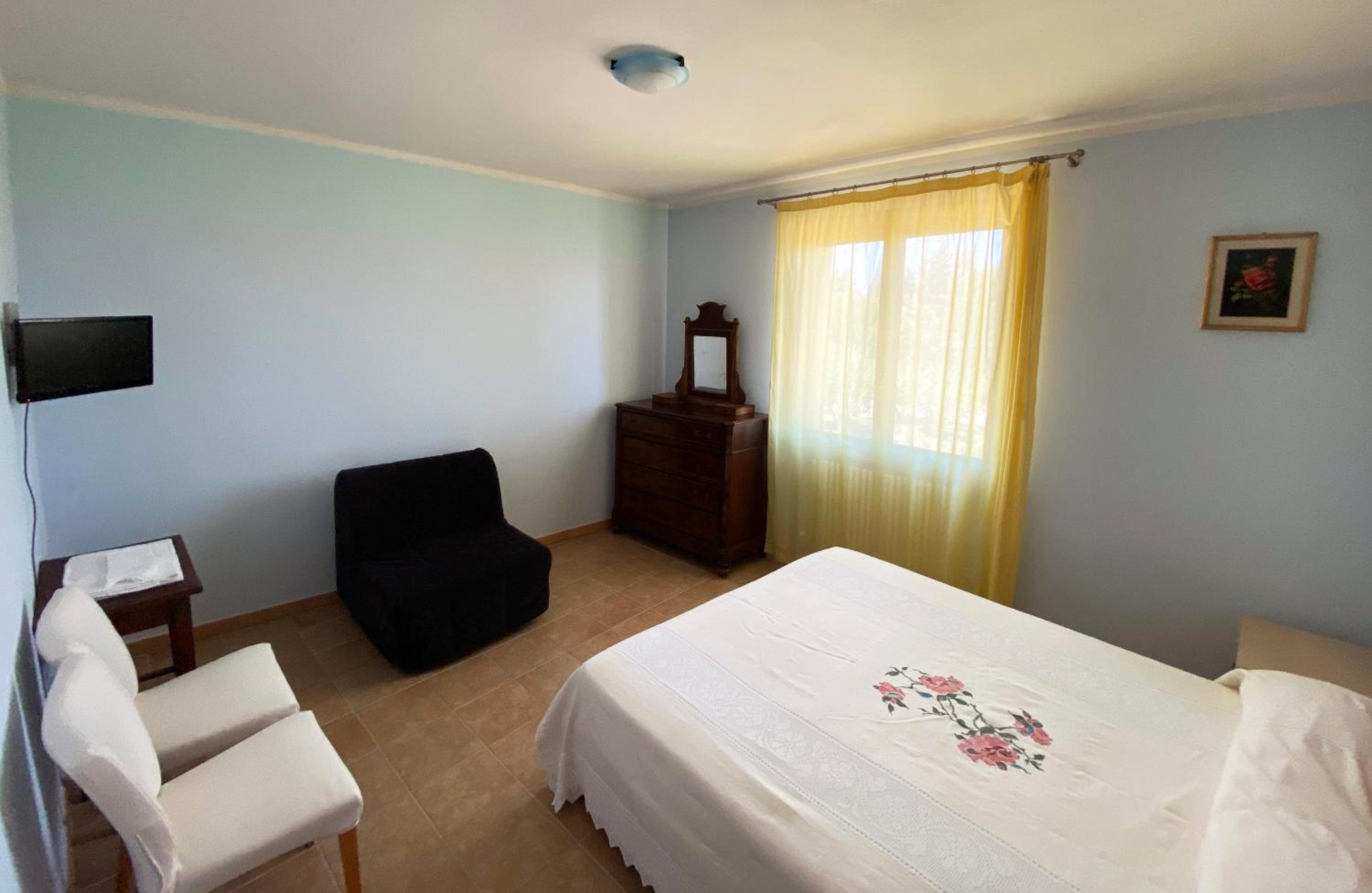 Double Room with Private Bathroom photo 3