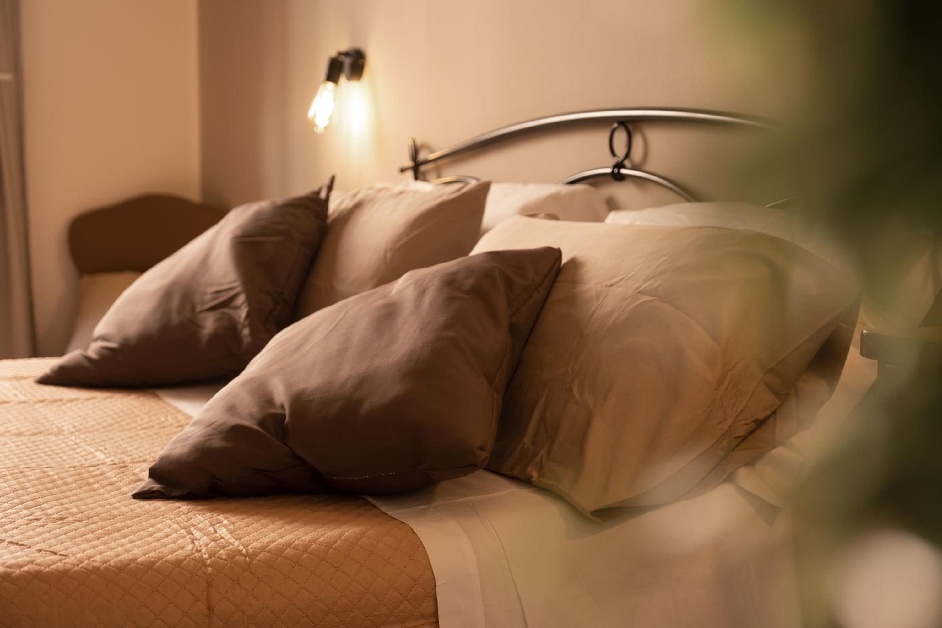 Double Room - Photo 3