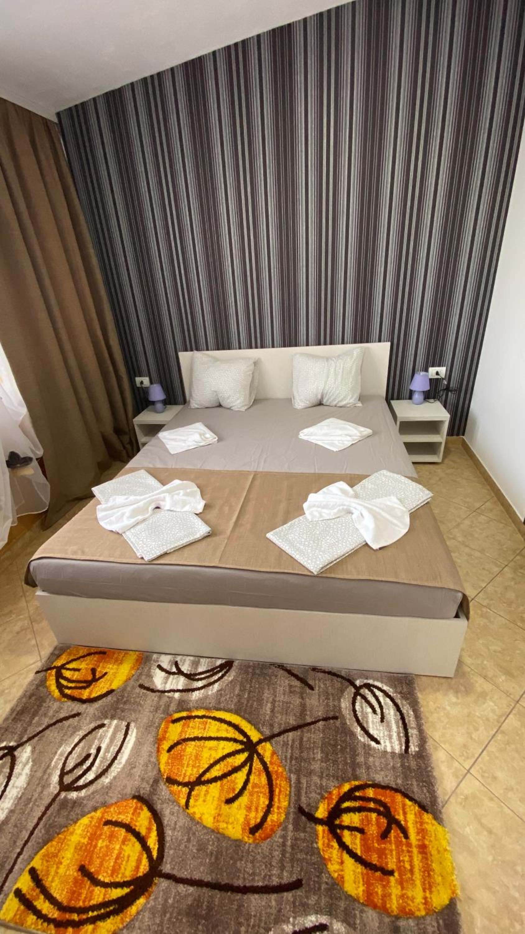 Double Room (1 Adult + 1 Child) photo 3