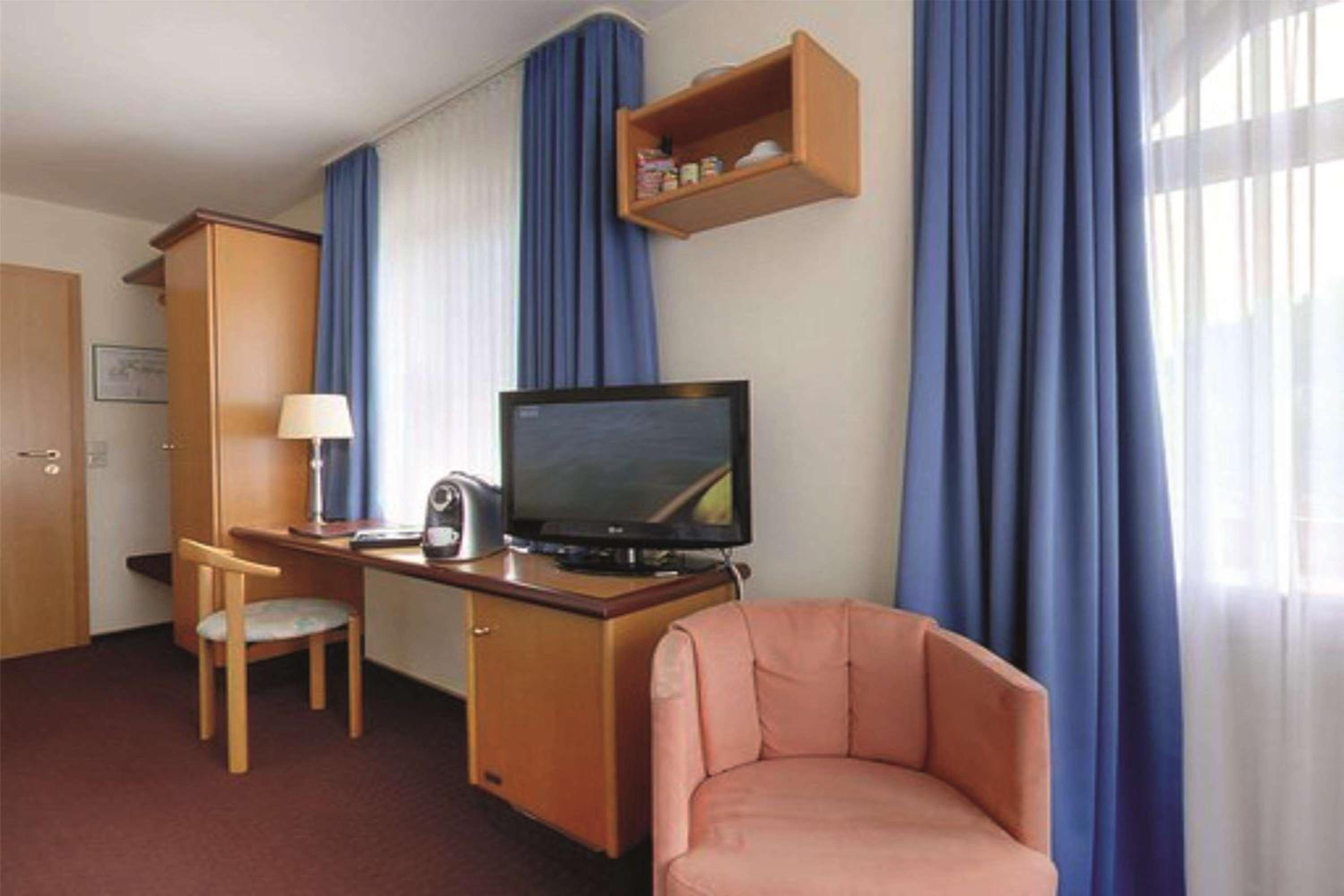 Standard Single Room photo 3