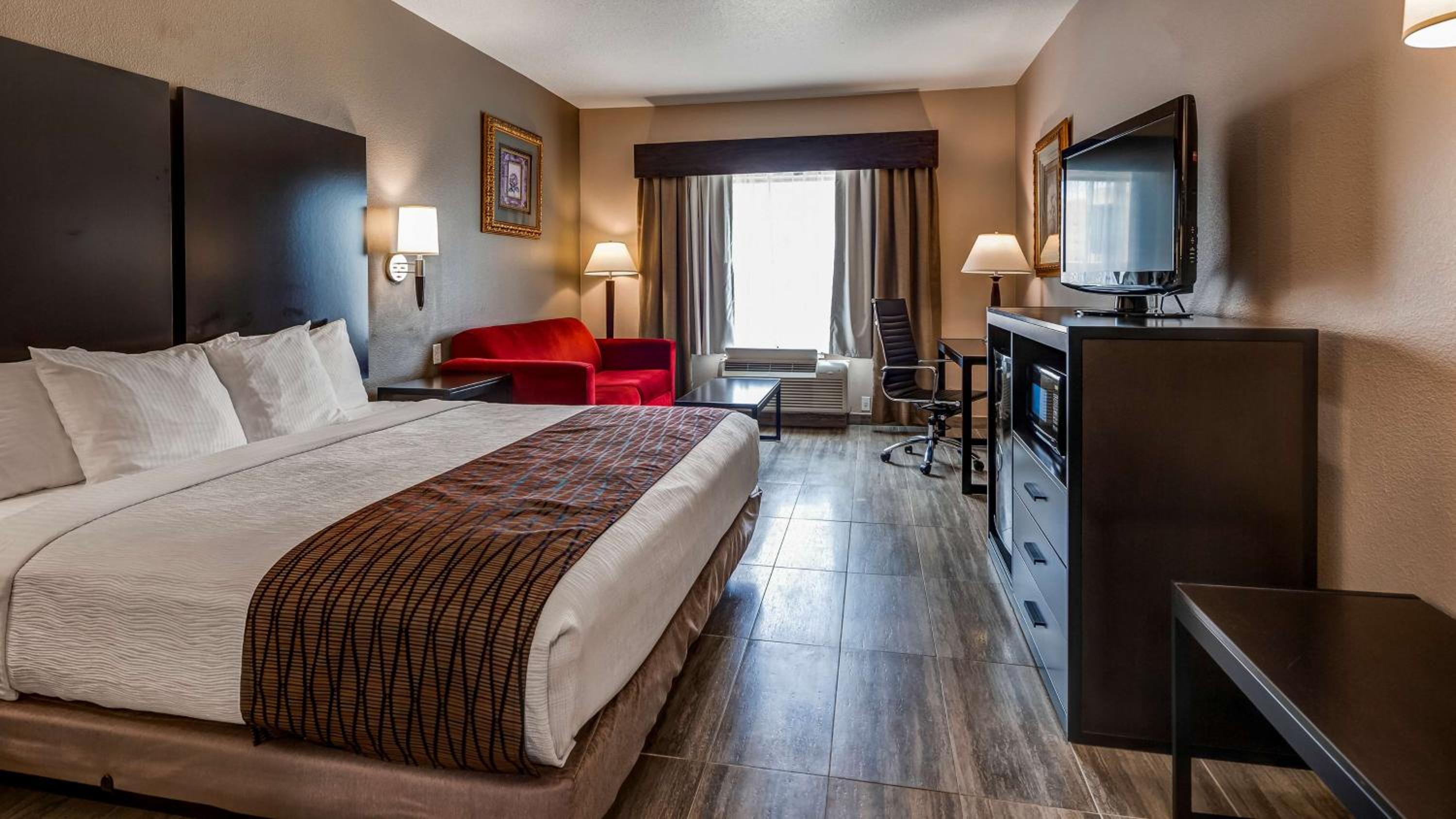 King Room - Disability Access - Photo 4