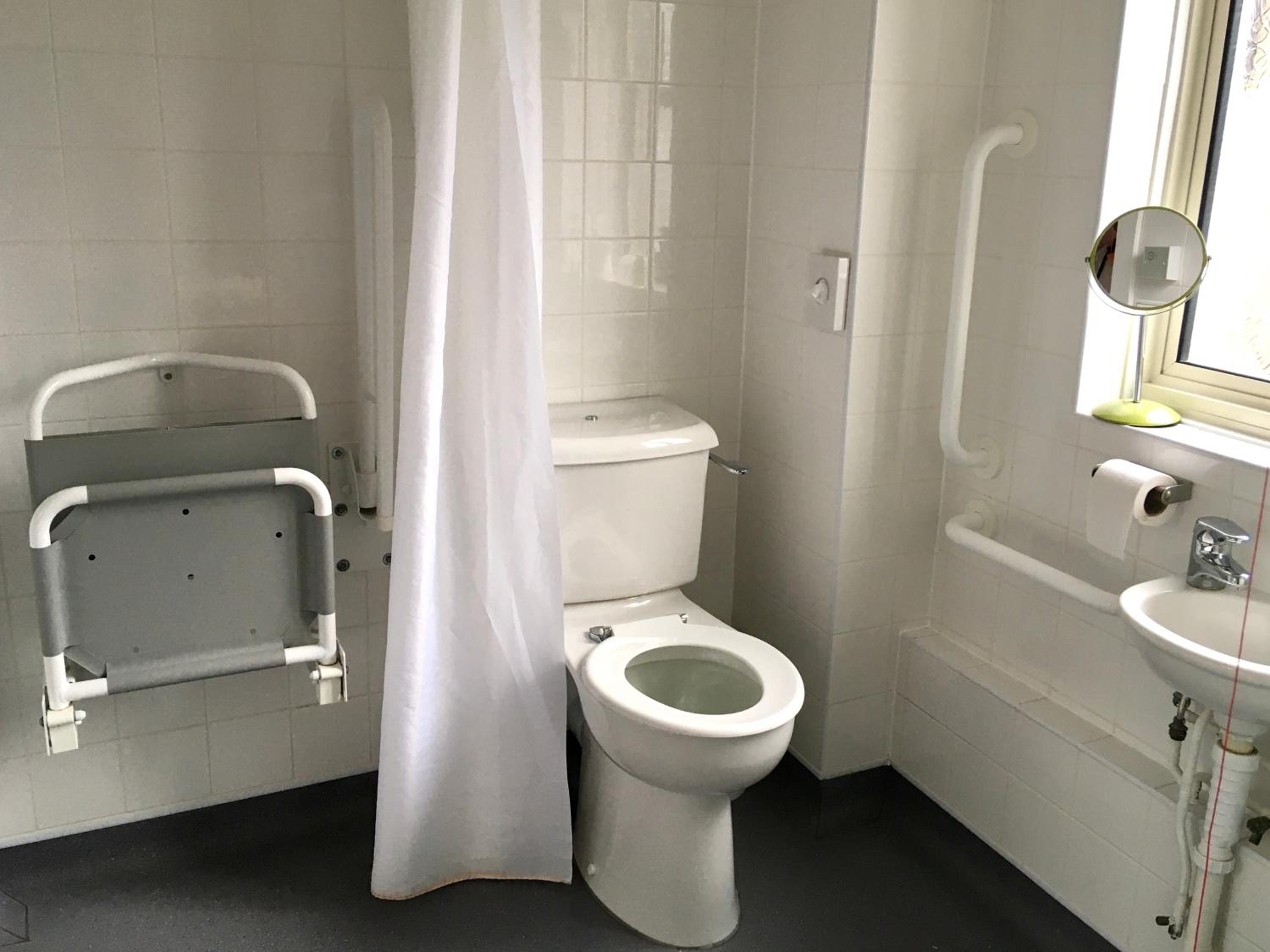 Ludlow Mascall Centre, 사진 8