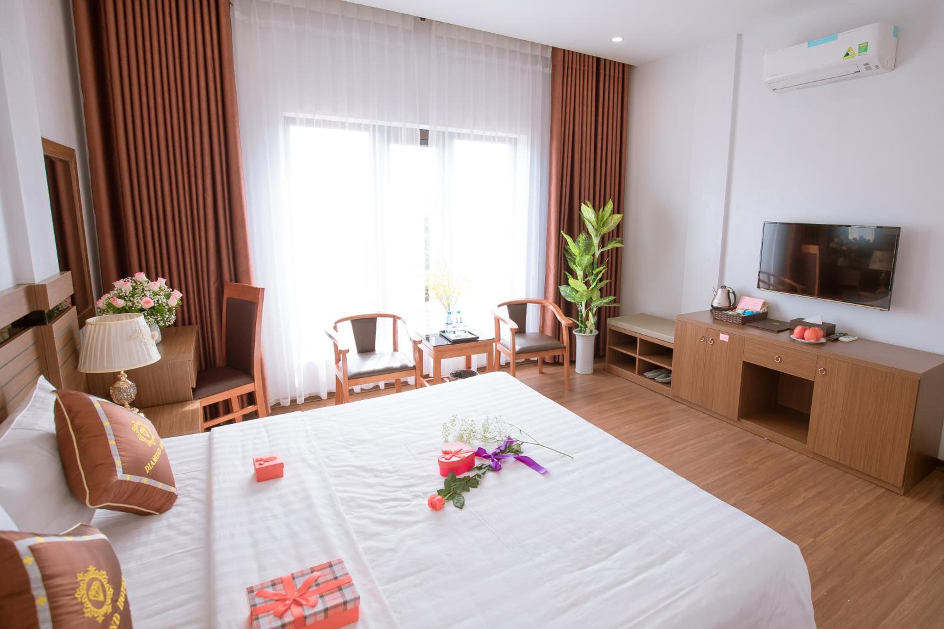 Suite with City View - Photo 1