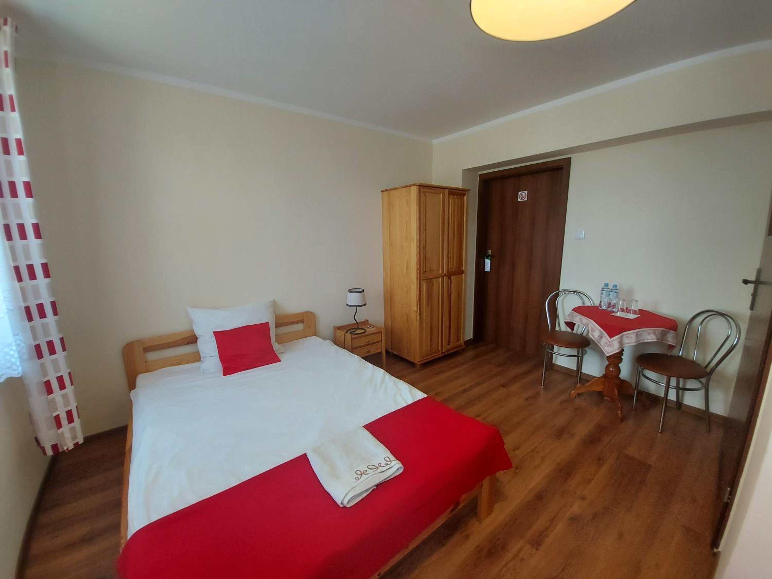 Triple Room - Photo 2