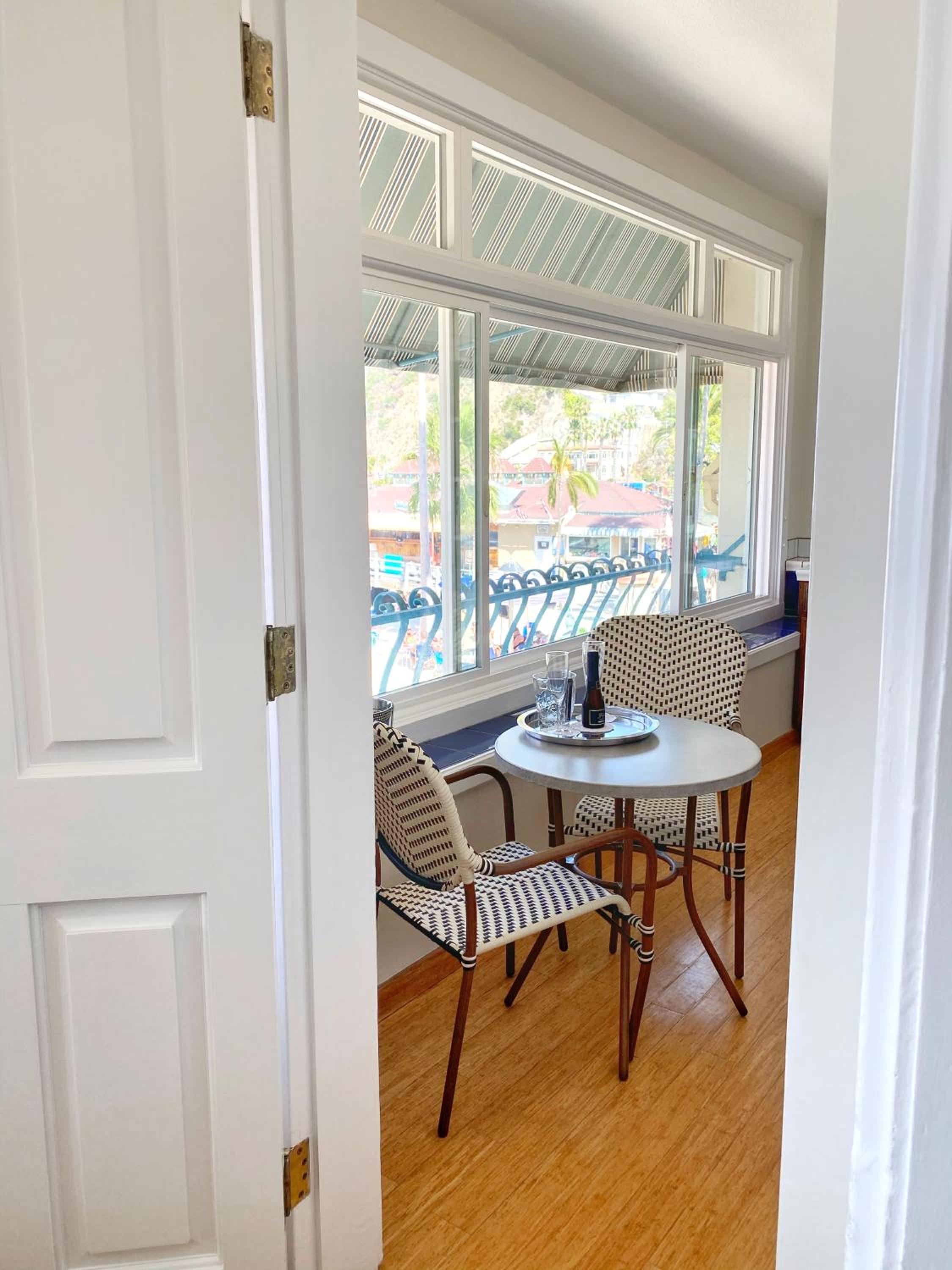 King Suite - Photo 19