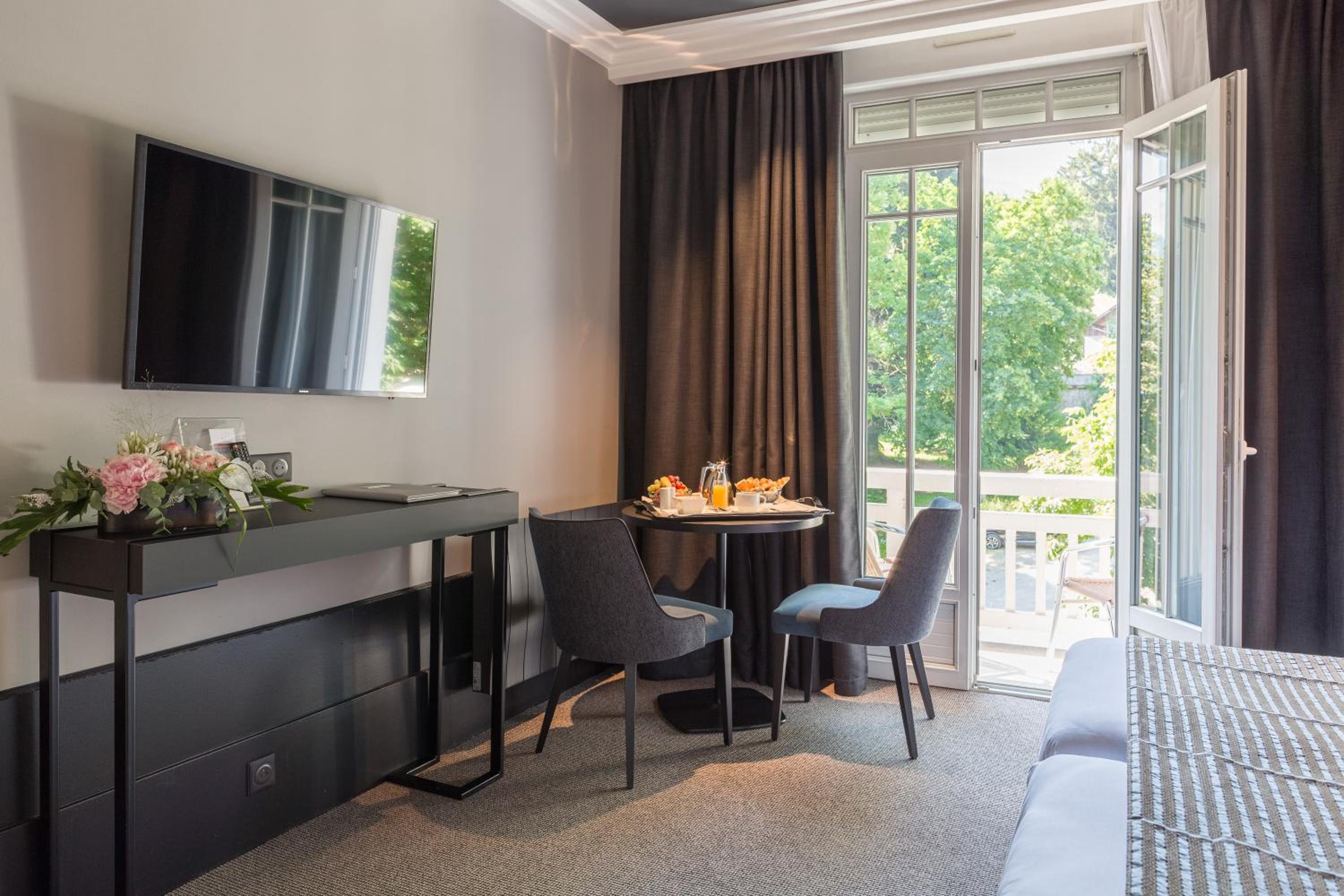 Privilege Double or Twin Room - Photo 6