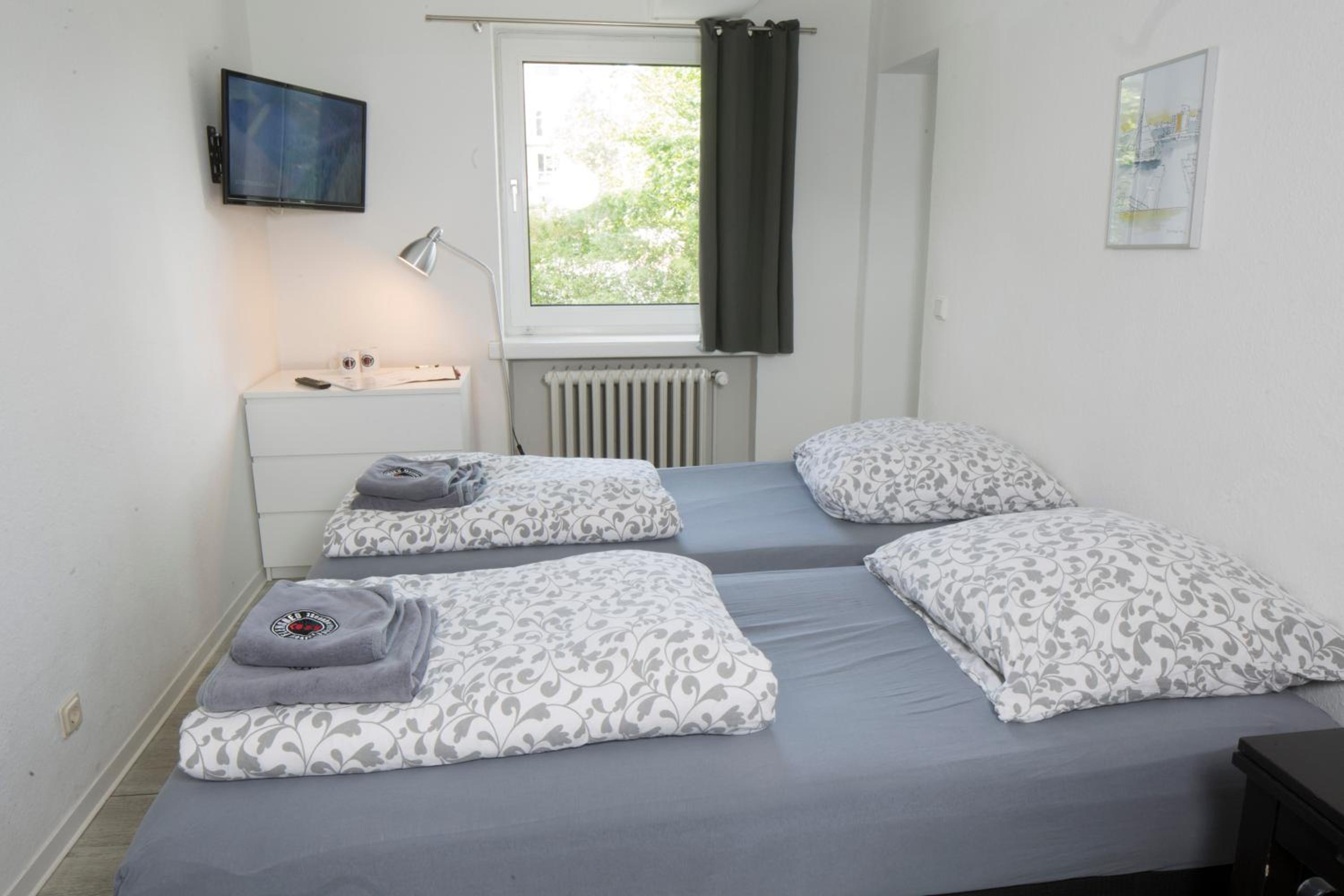 Standard  Double Room - Photo 4