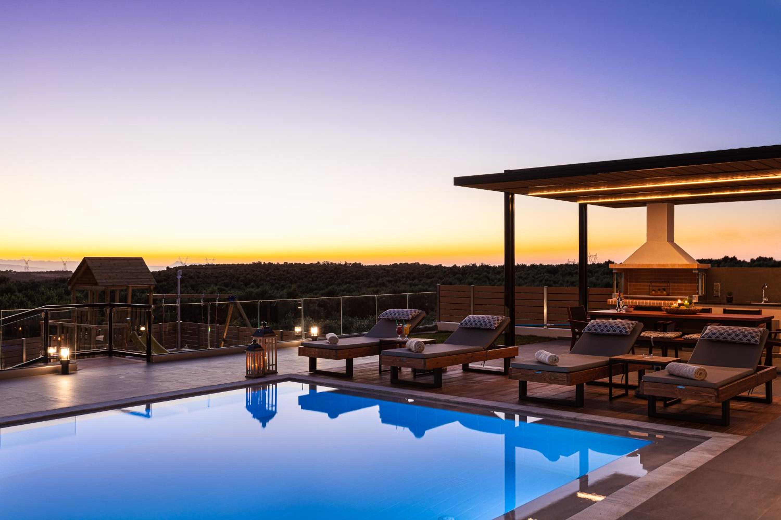Villa with Private Pool photo 3