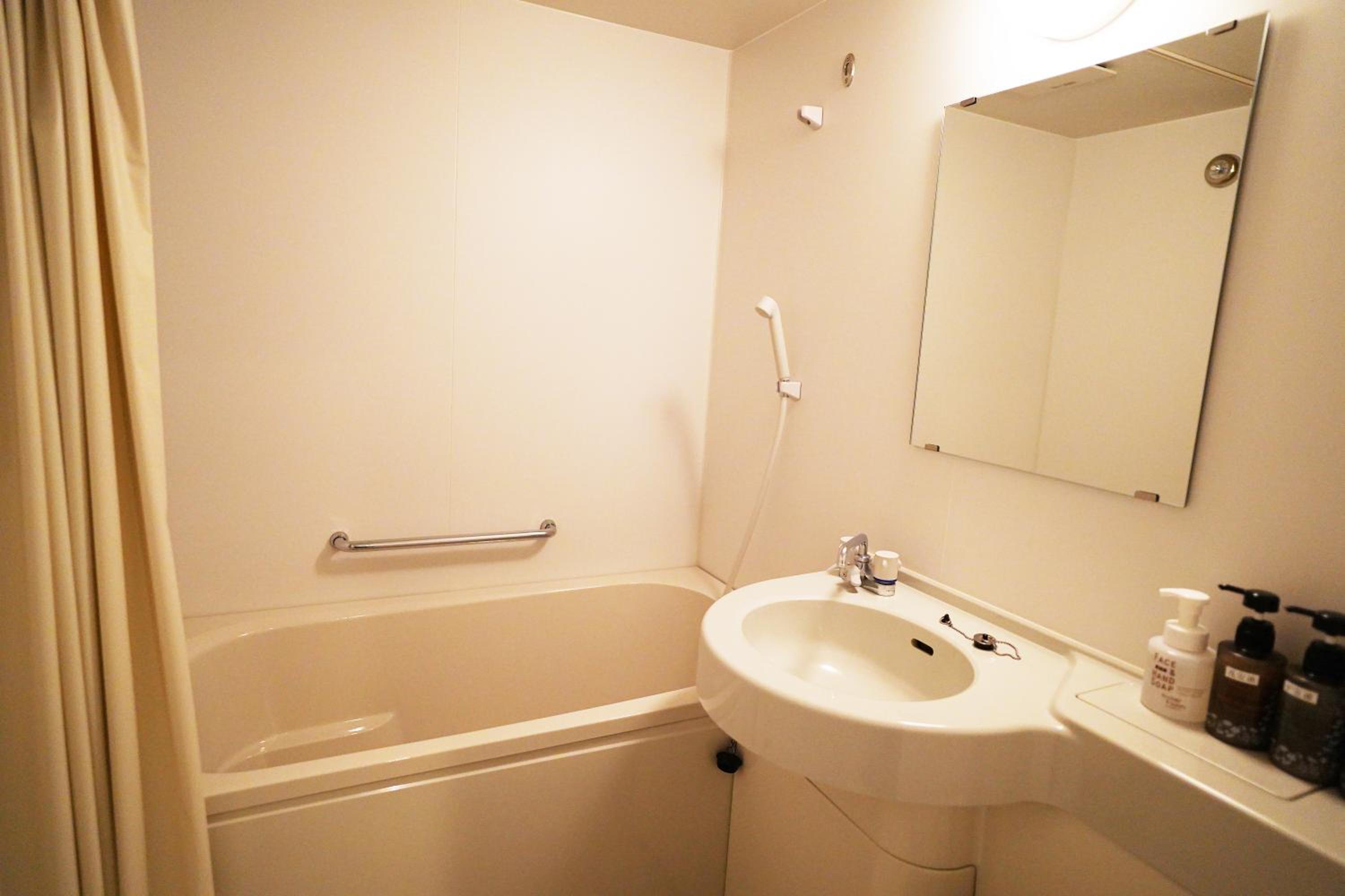 Single Room photo 2
