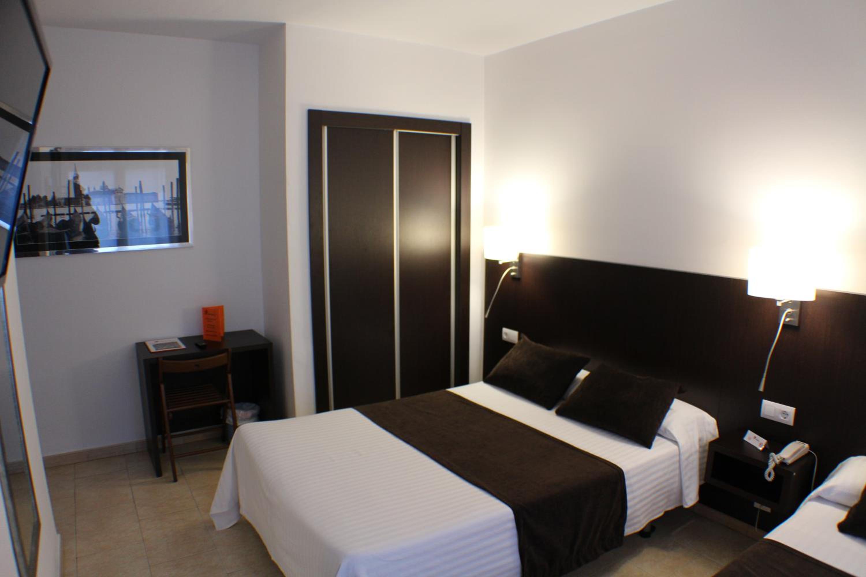 Triple Room photo 3