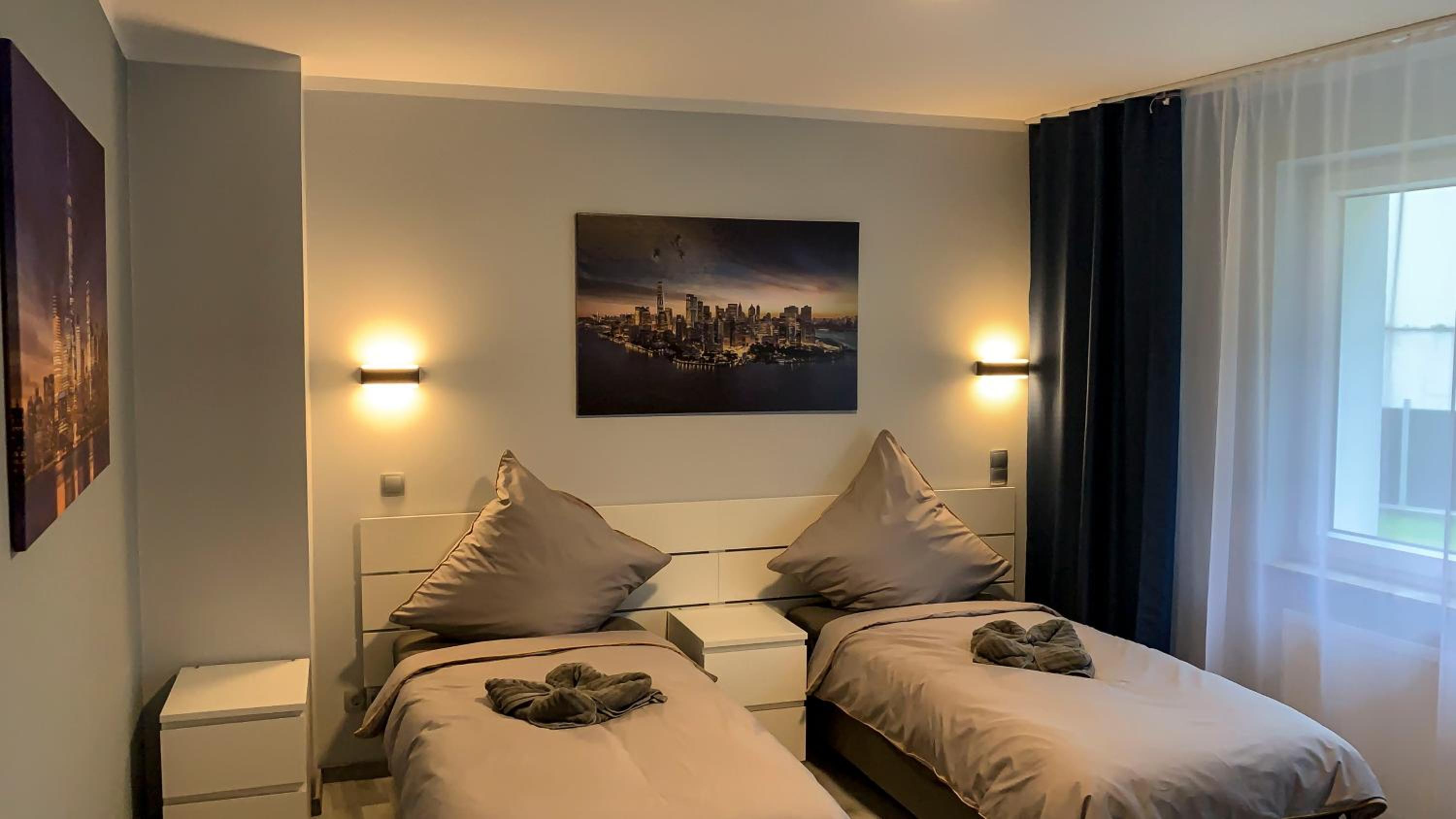 One-Bedroom Apartment - Photo 1