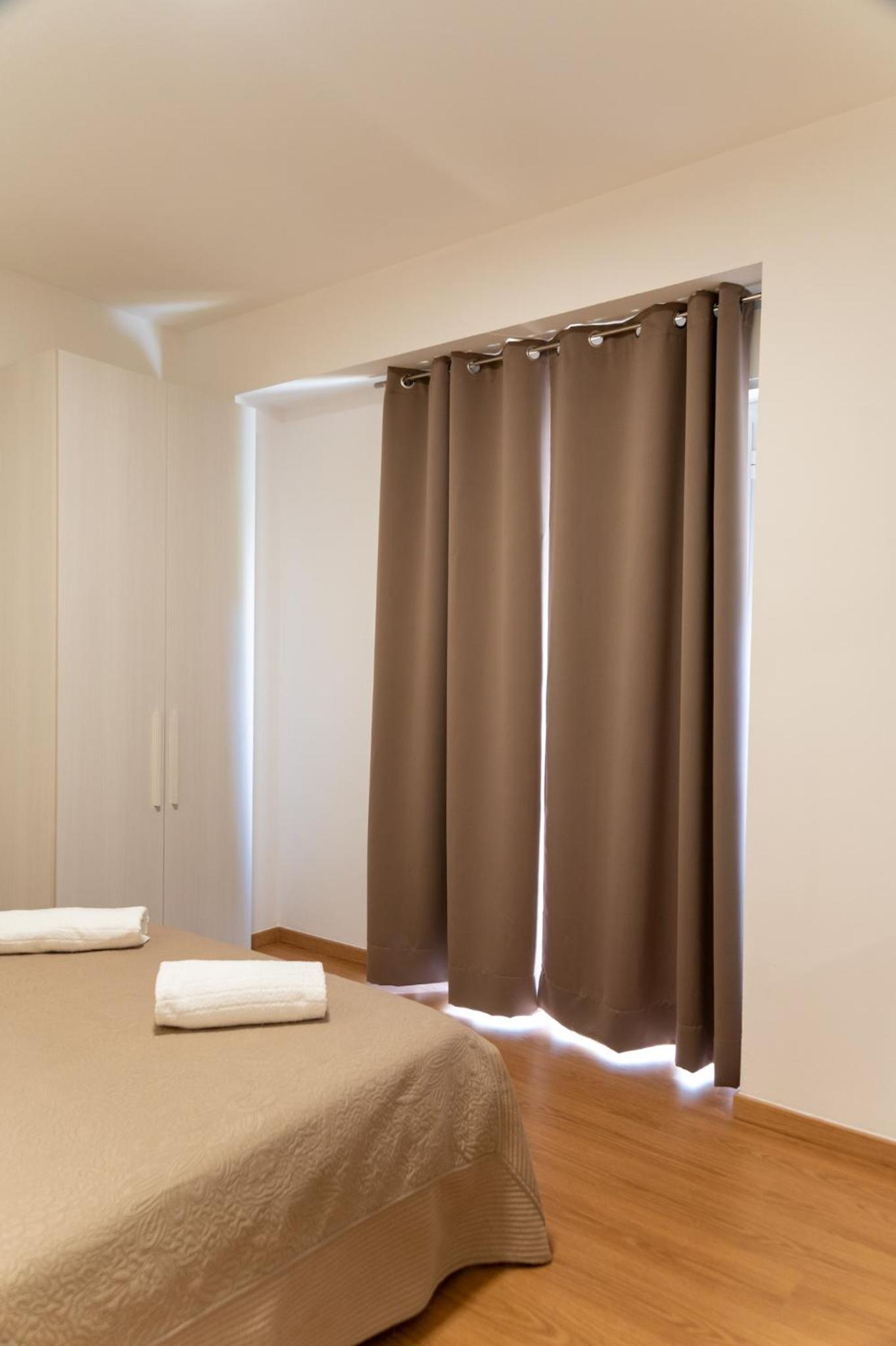 Double Room - Photo 11