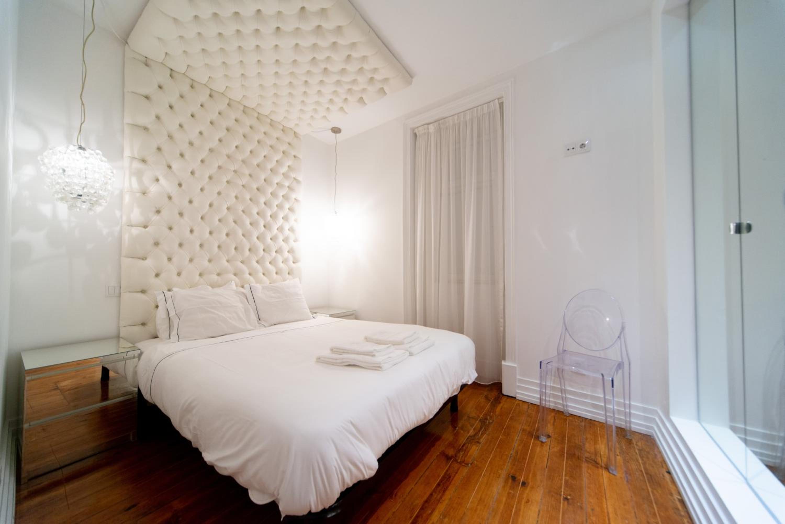 Three-Bedroom Apartment - Photo 13