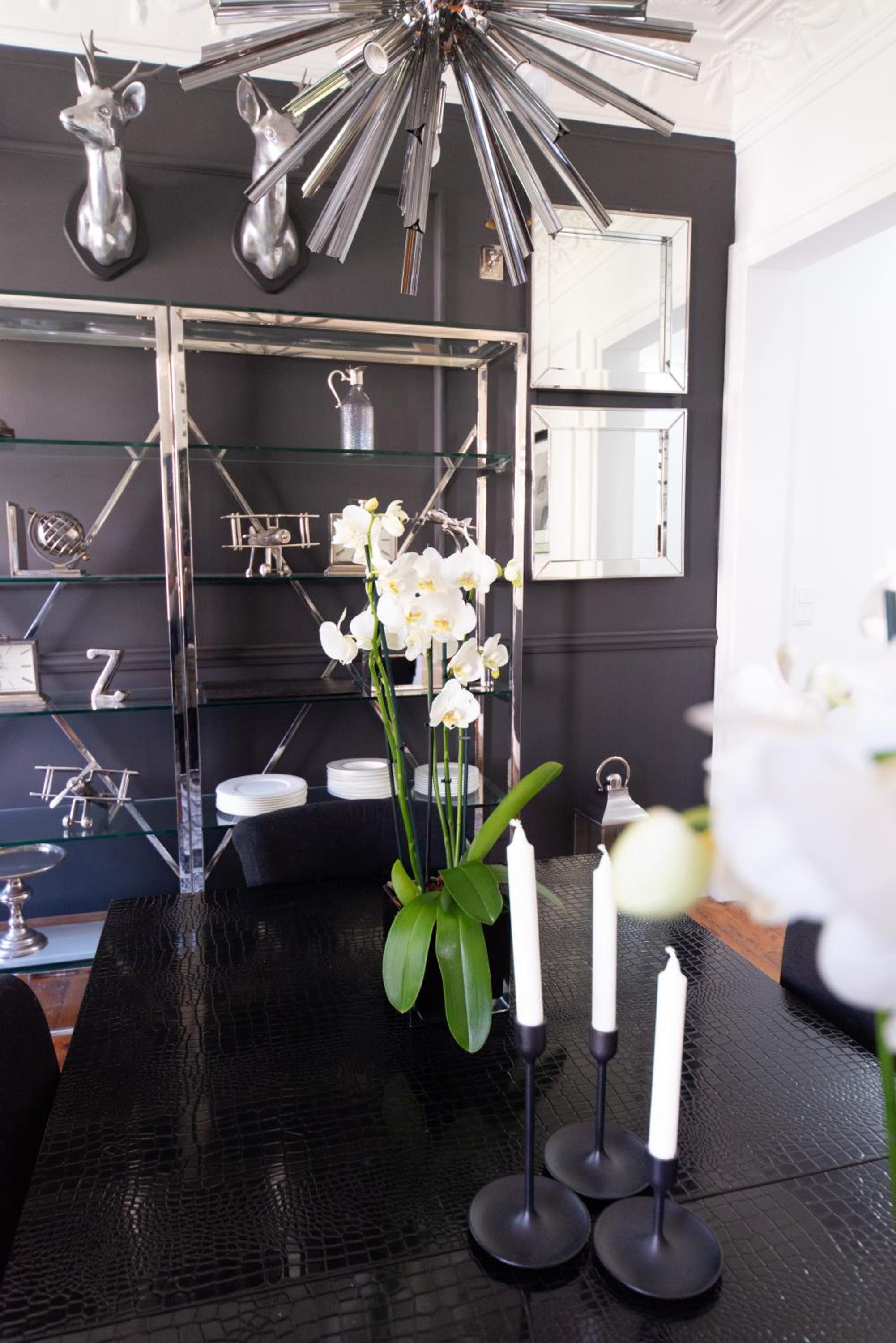 Three-Bedroom Apartment - Photo 37