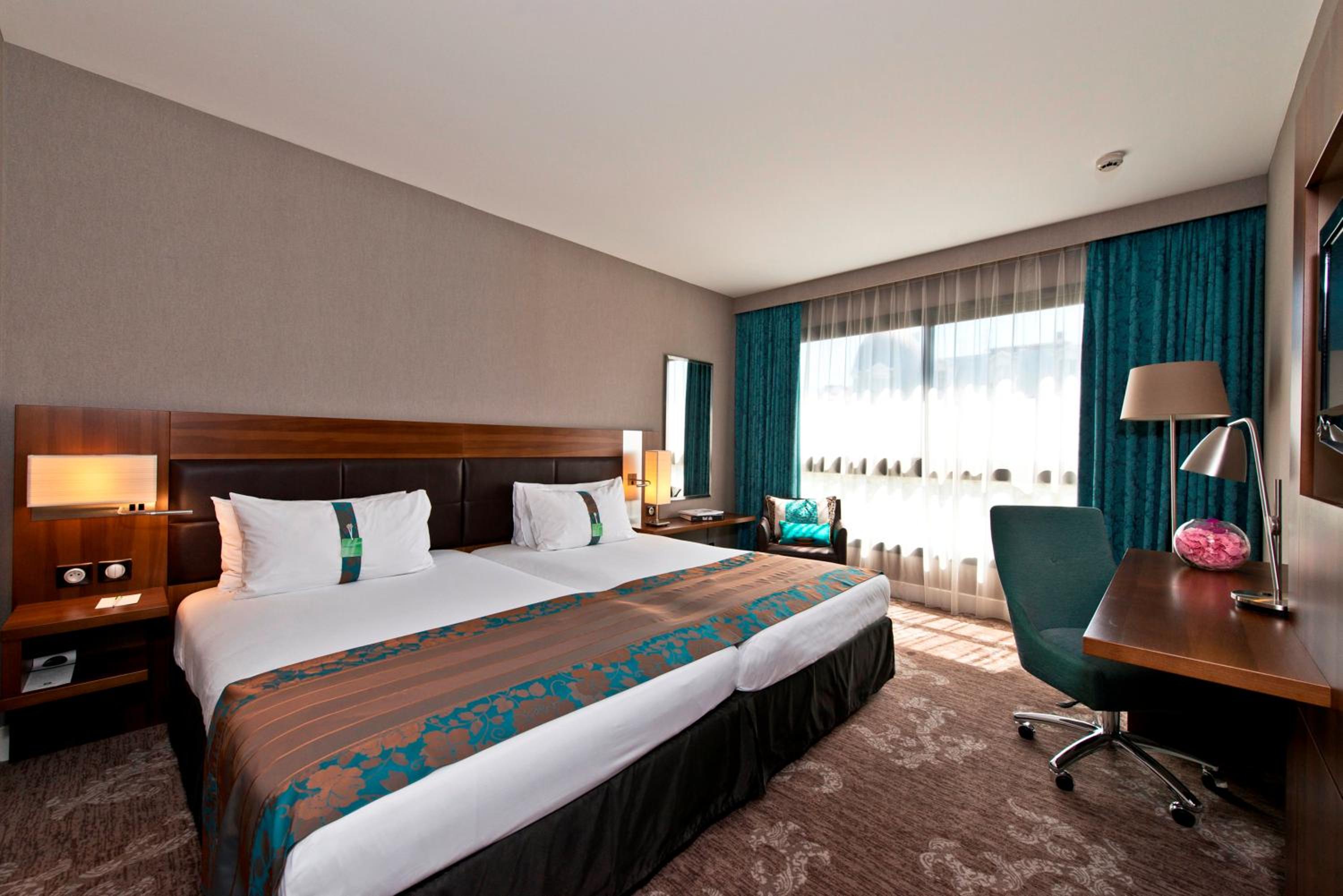 Standard Twin Room - High Floor - Photo 2