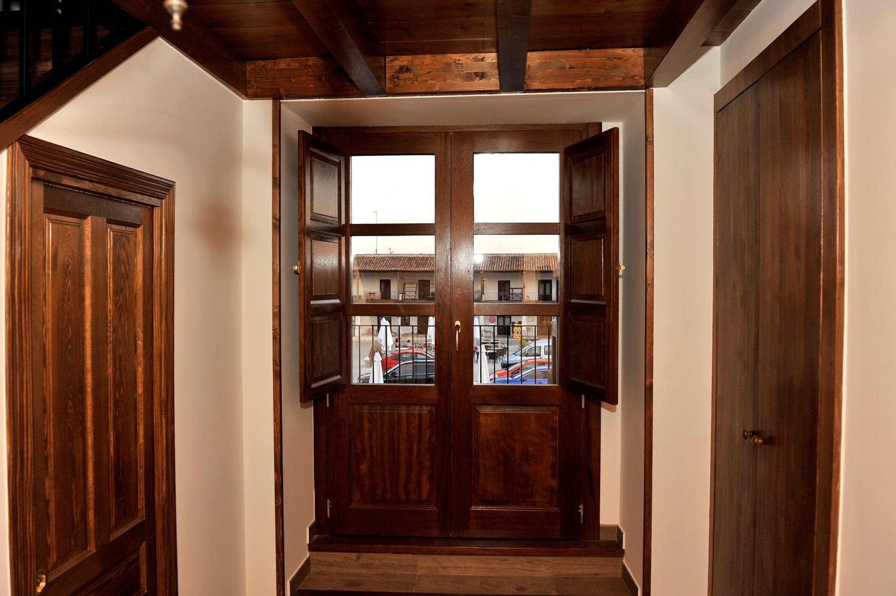Apartment - Split Level - Photo 13