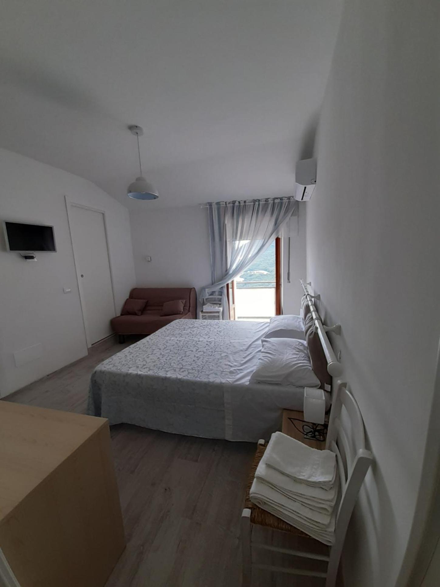 Double or Twin Room with Balcony photo 1