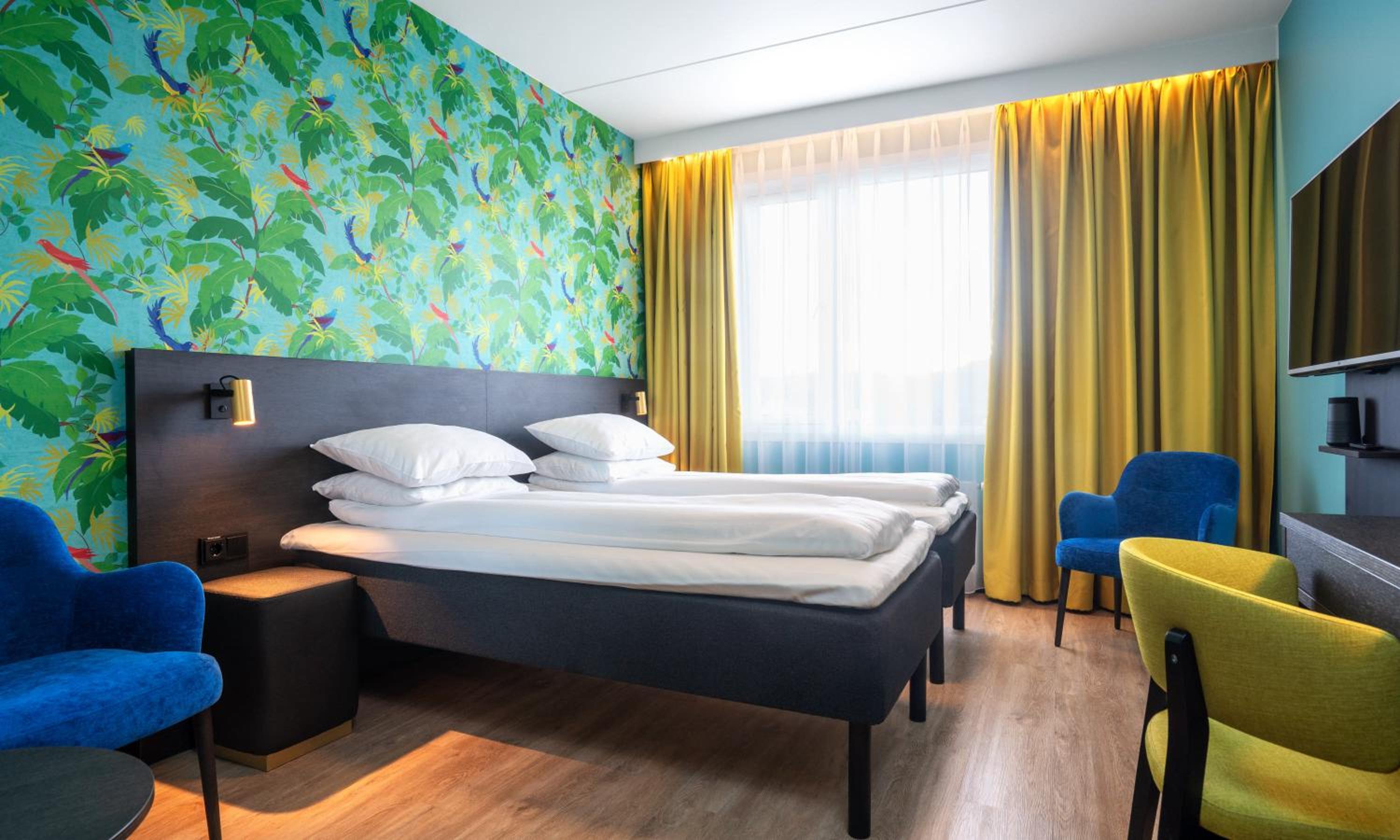 Standard Twin Room - Photo 6
